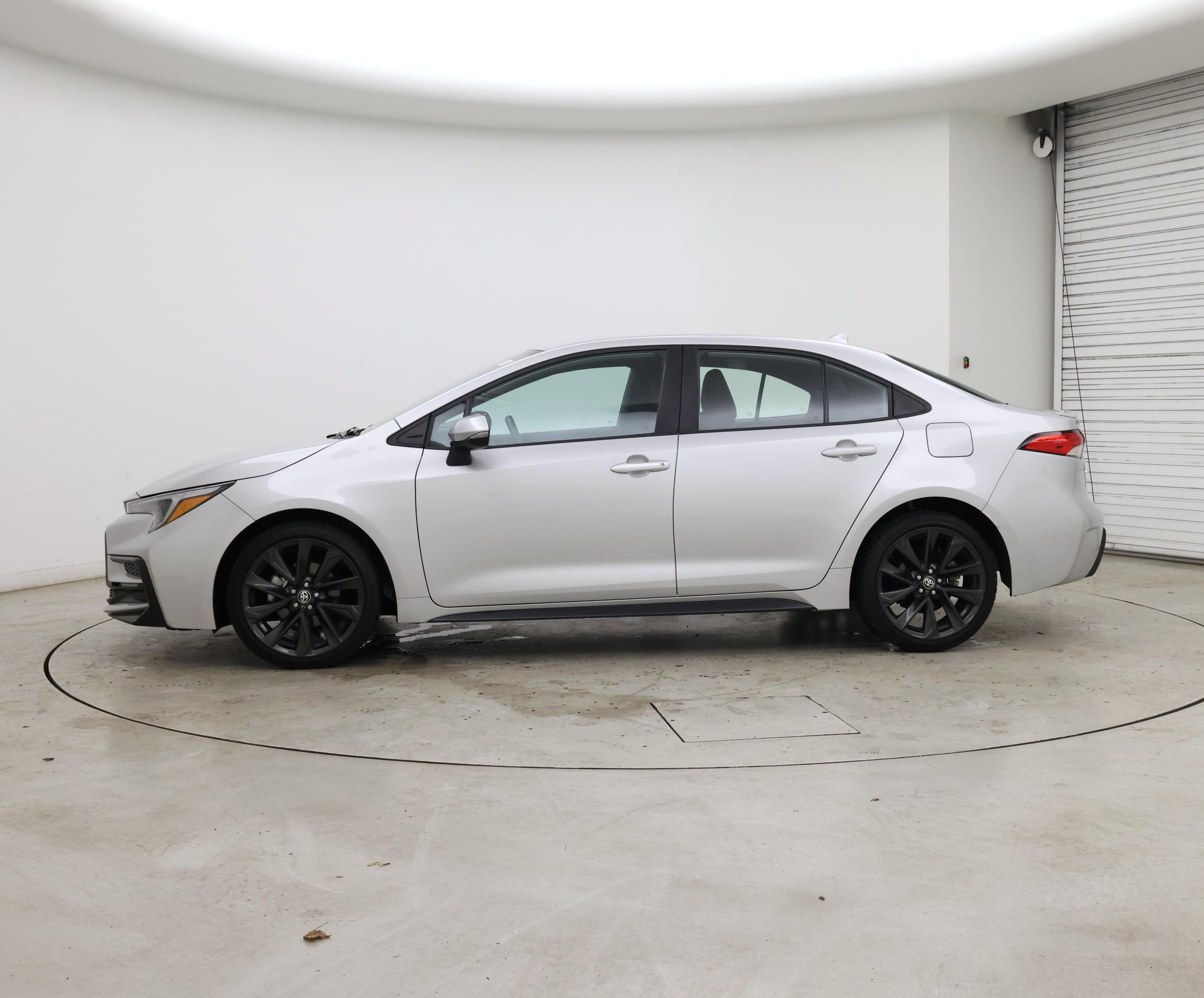 Thumbnail: 2024 Toyota Corolla - 3