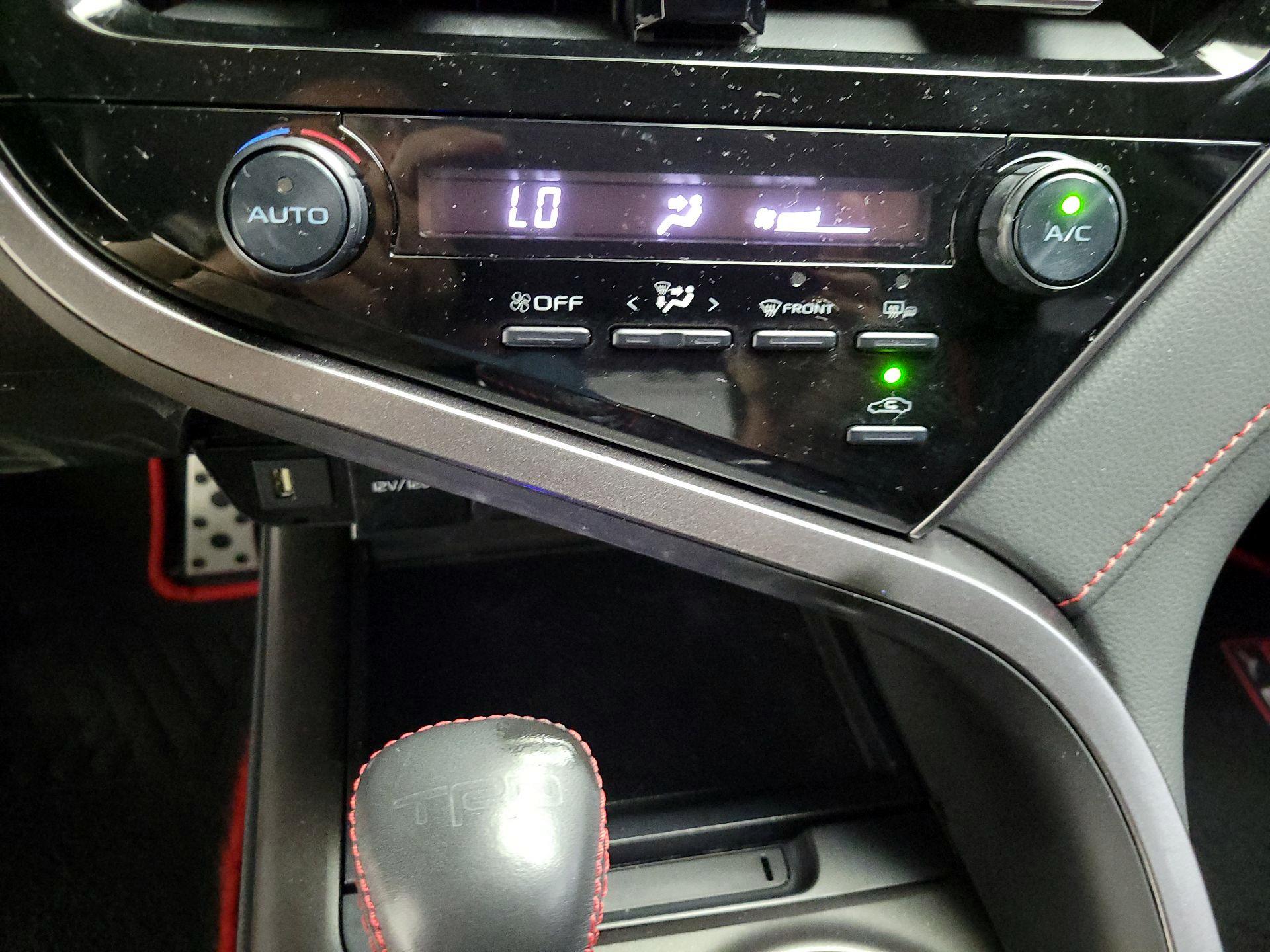 Thumbnail: 2024 Toyota Camry - 17