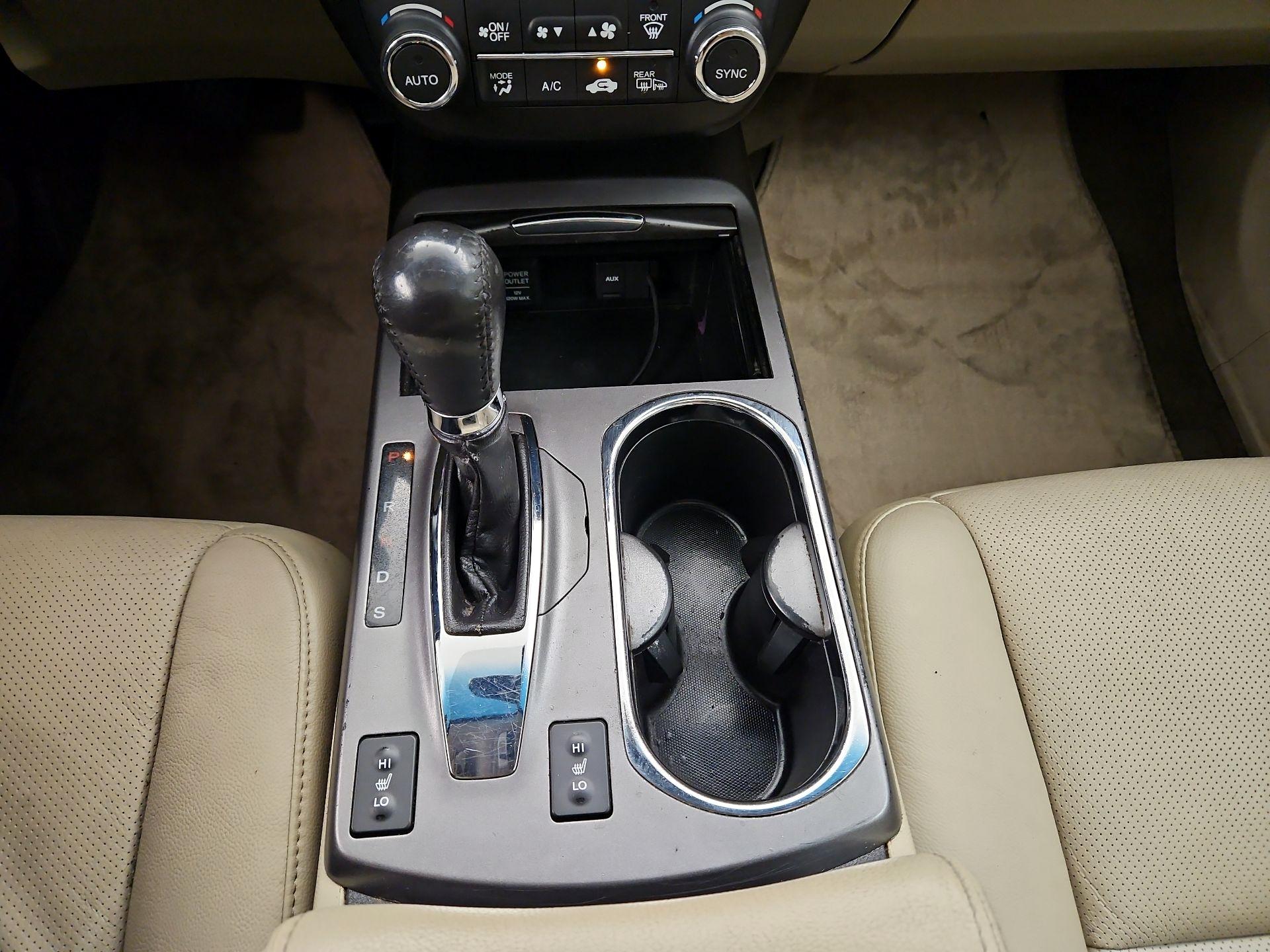 Thumbnail: 2015 Acura RDX - 17