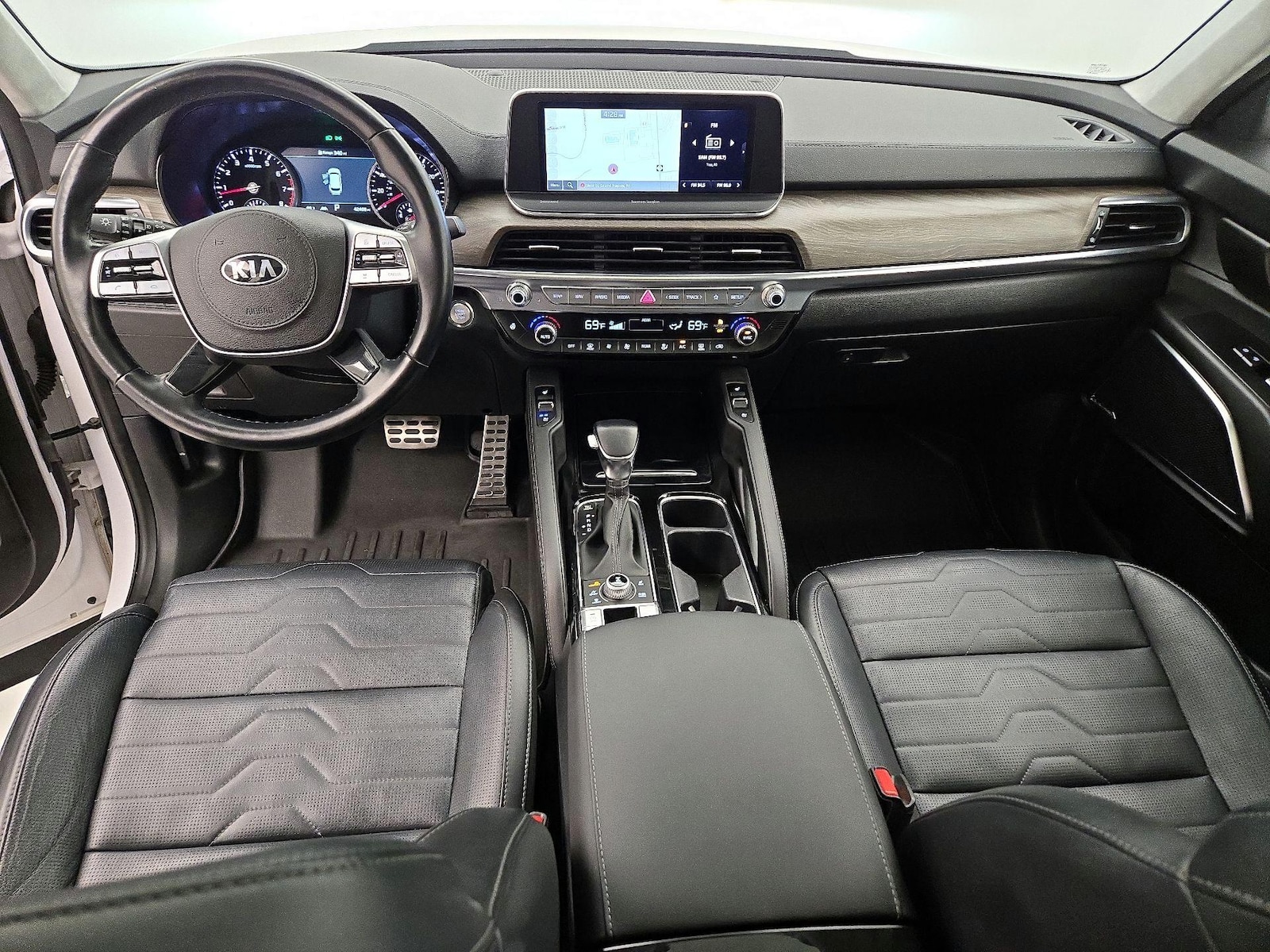 2021 Kia Telluride SX - Photo 10