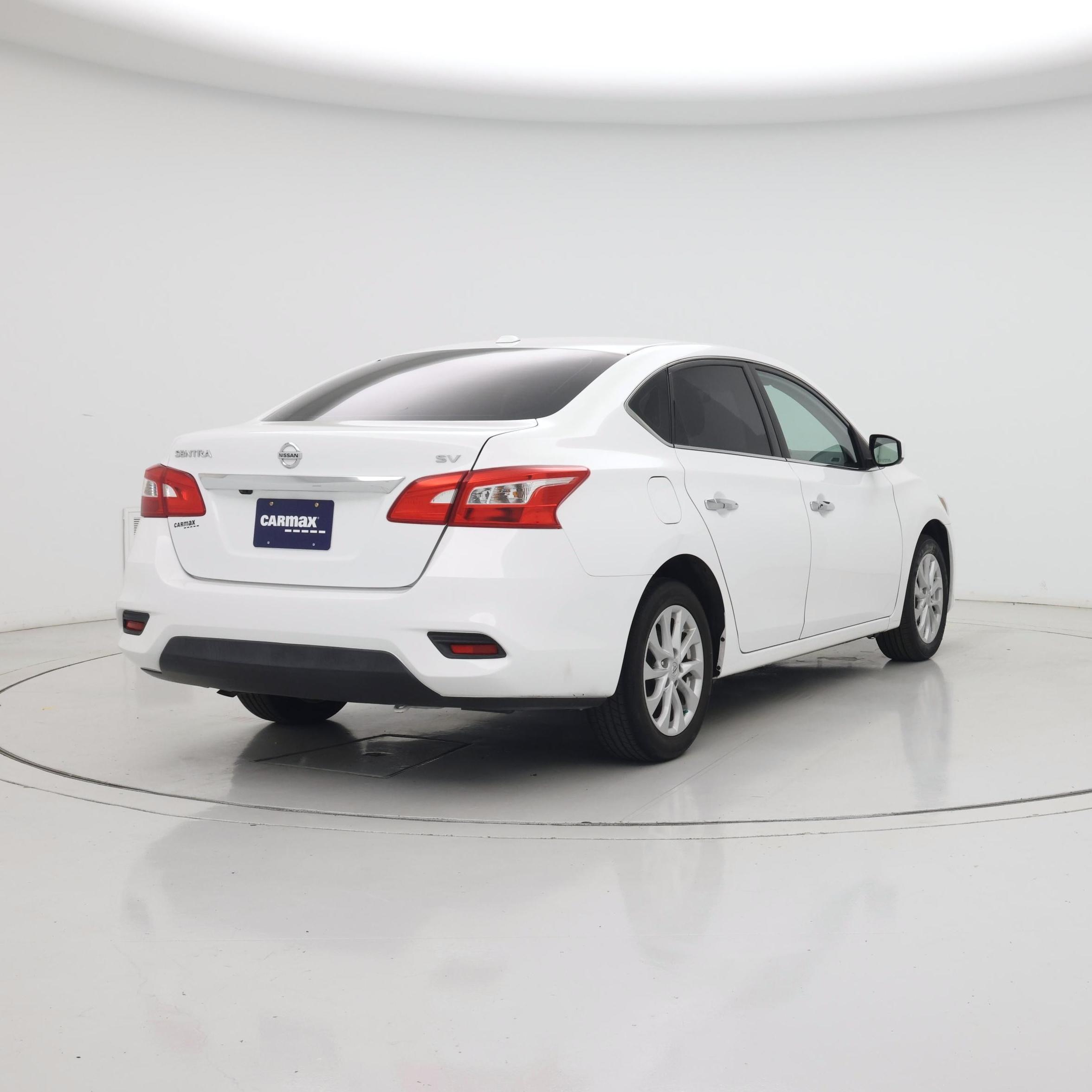 Thumbnail: 2019 Nissan Sentra - 8