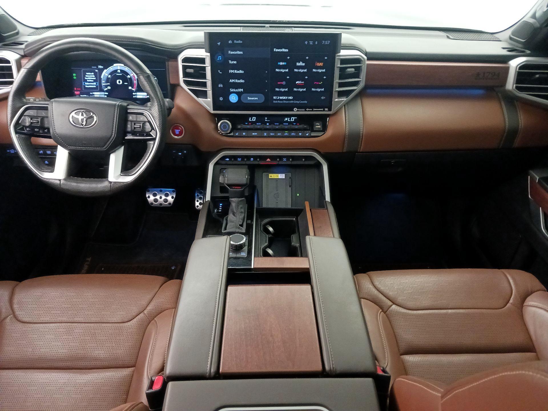 Thumbnail: 2024 Toyota Tundra - 9