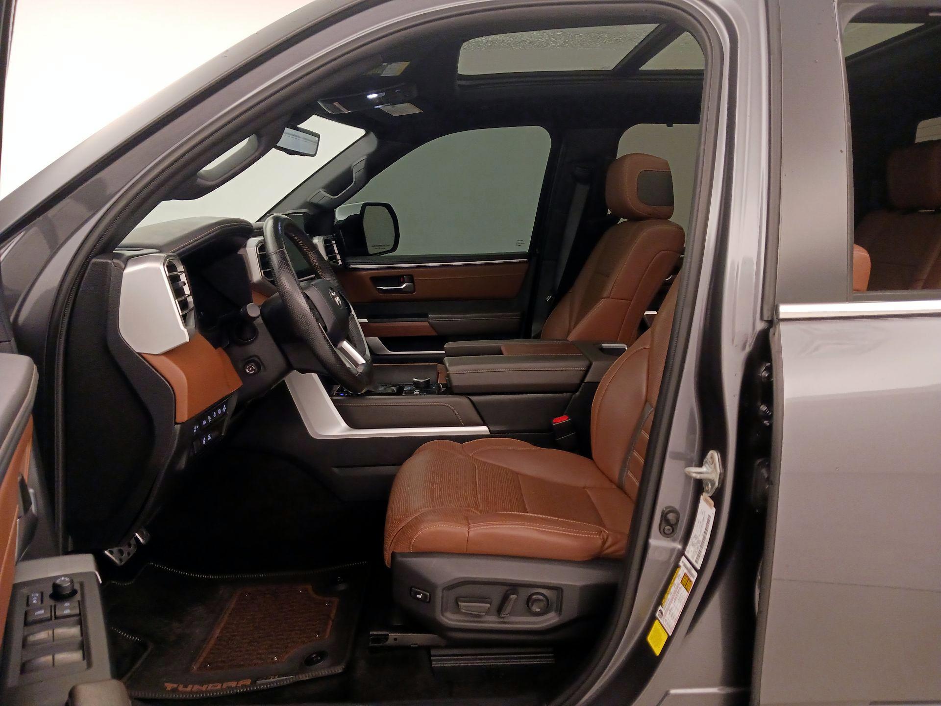 Thumbnail: 2024 Toyota Tundra - 11