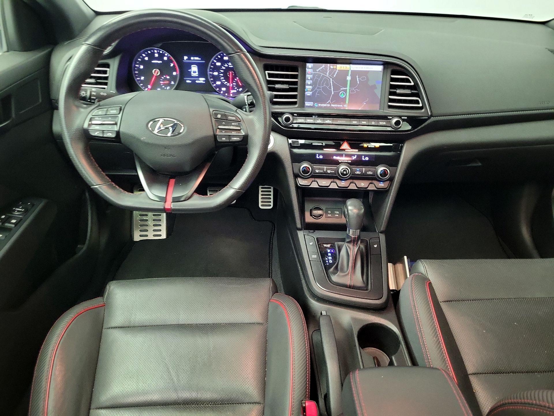 Thumbnail: 2019 Hyundai Elantra - 9
