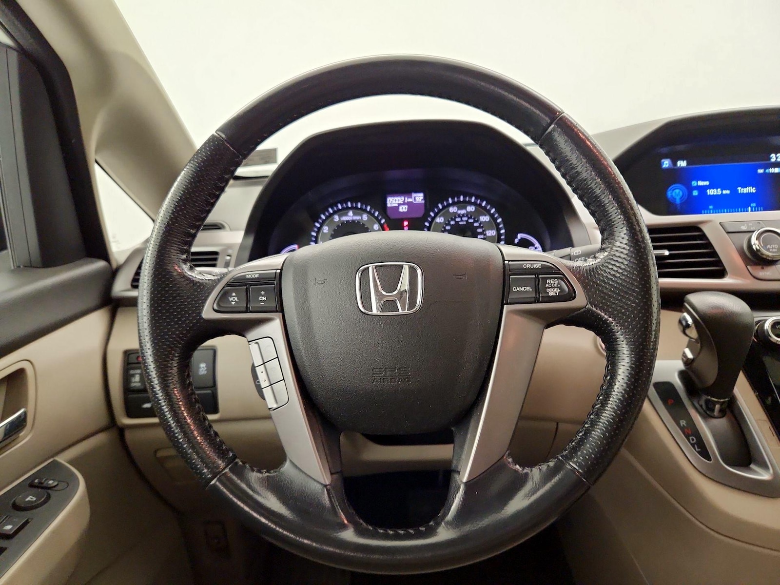 2016 Honda Odyssey EX-L - Photo 11