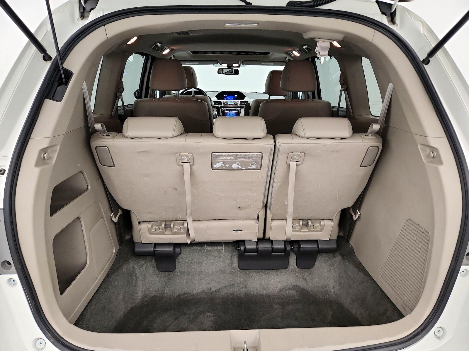 2016 Honda Odyssey EX-L - Photo 23