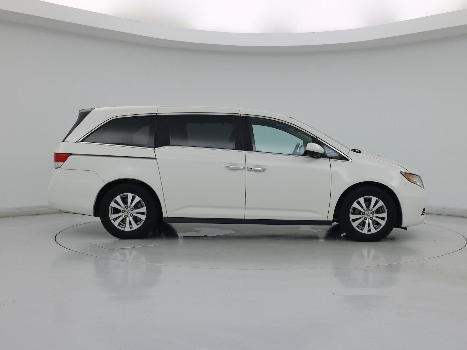 2016 Honda Odyssey EX-L - Photo 8