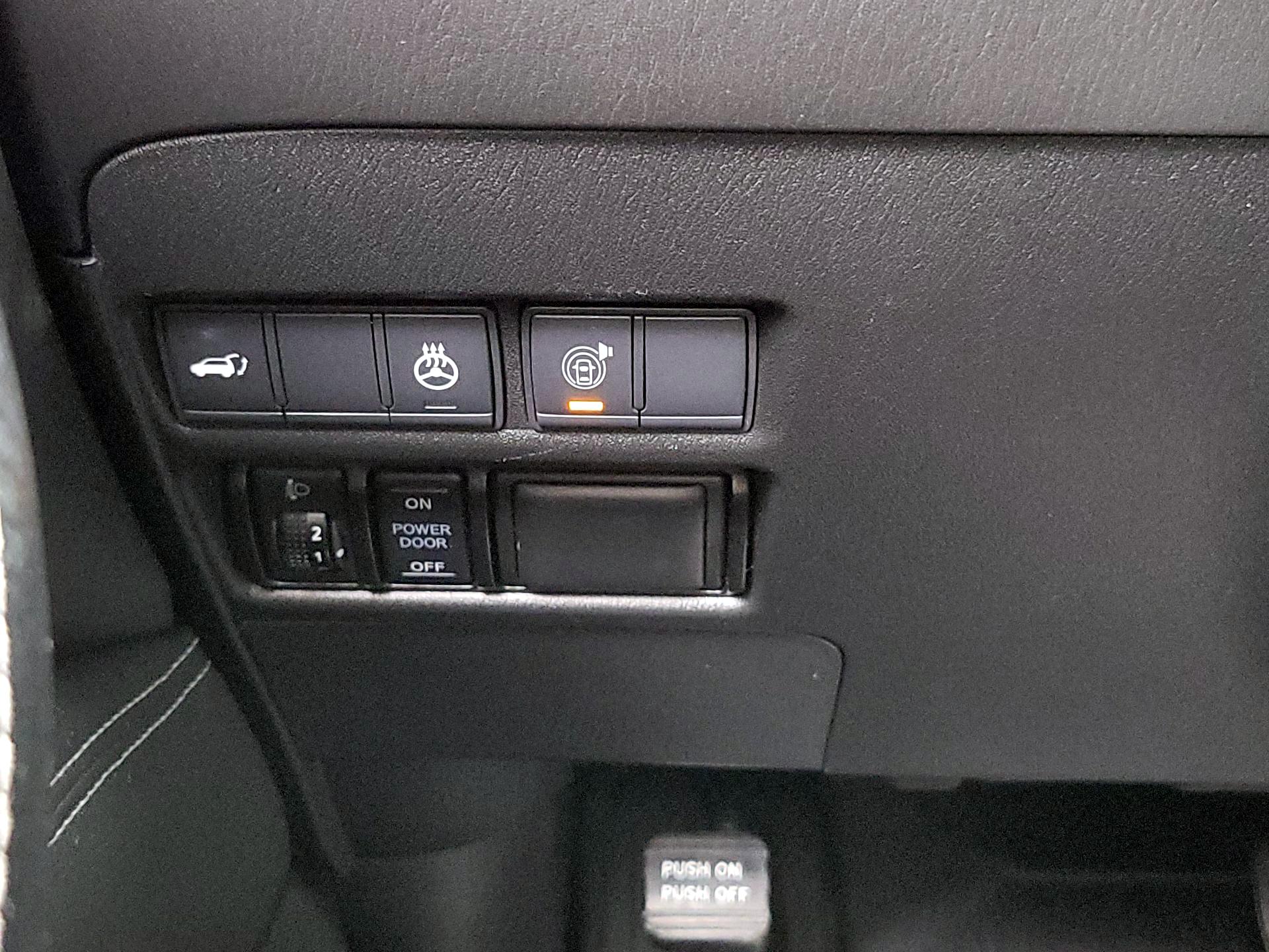 Thumbnail: 2018 Nissan Armada - 13