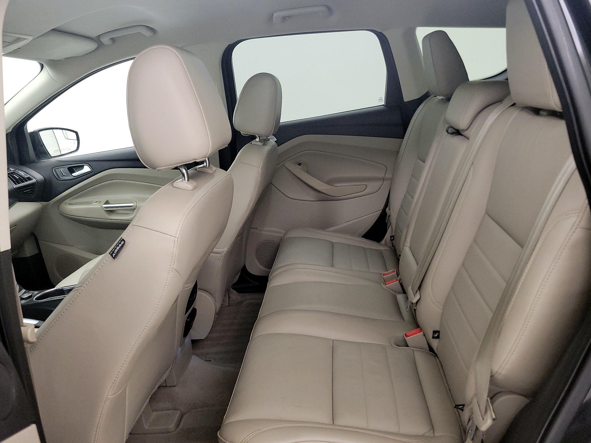 Thumbnail: 2015 Ford Escape - 19