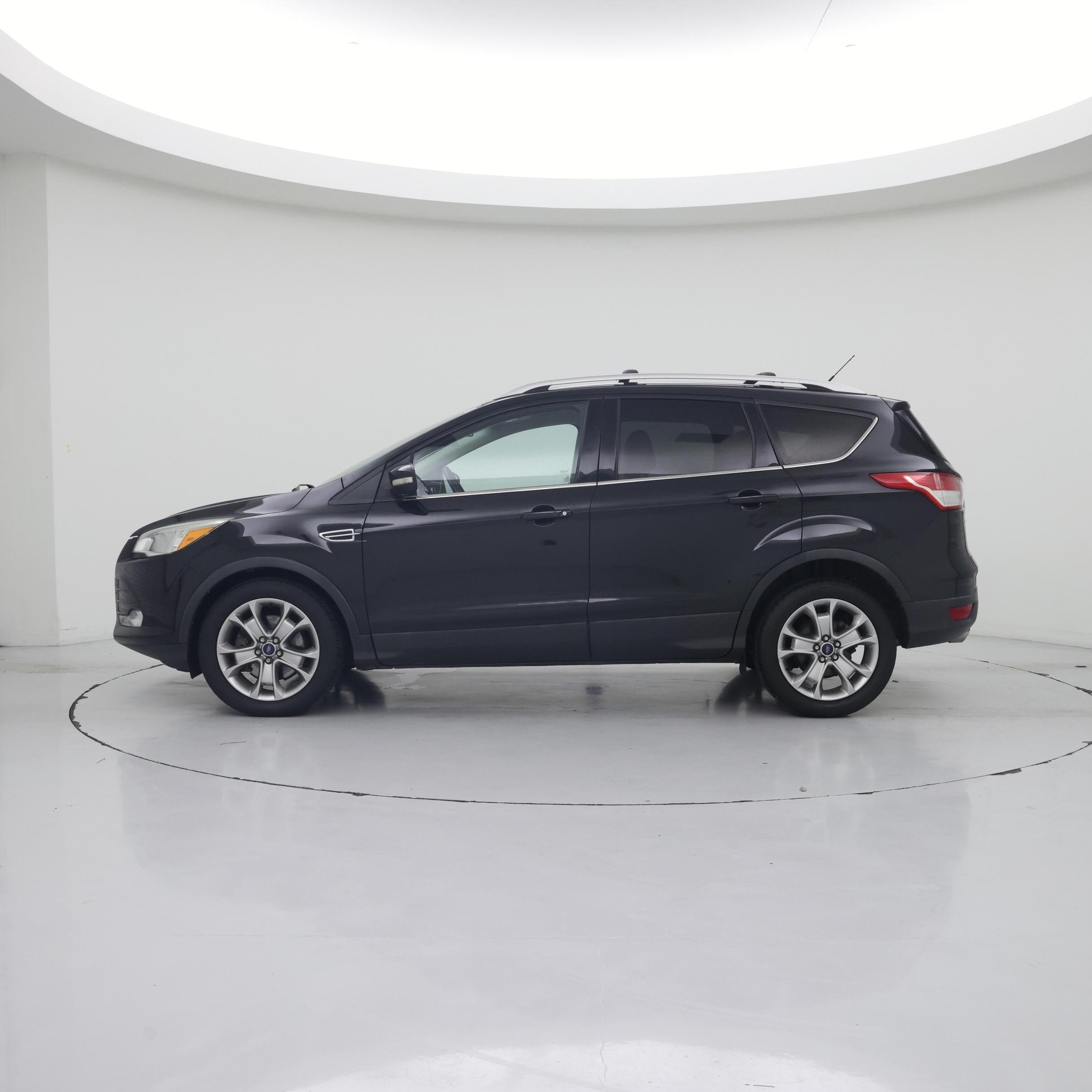 Thumbnail: 2015 Ford Escape - 3