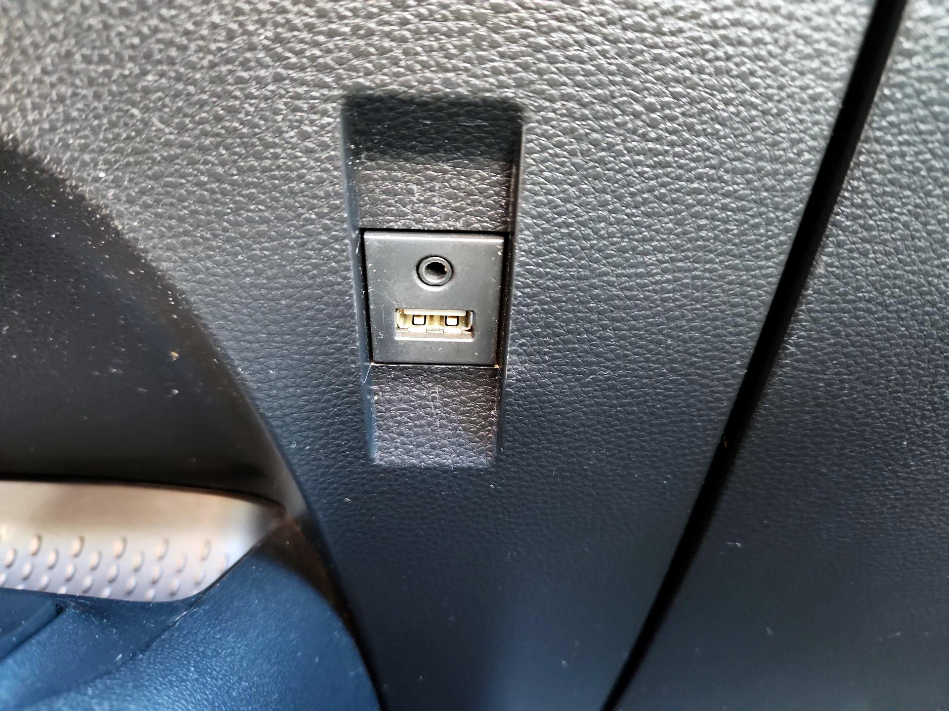 Thumbnail: 2019 Toyota Corolla - 16