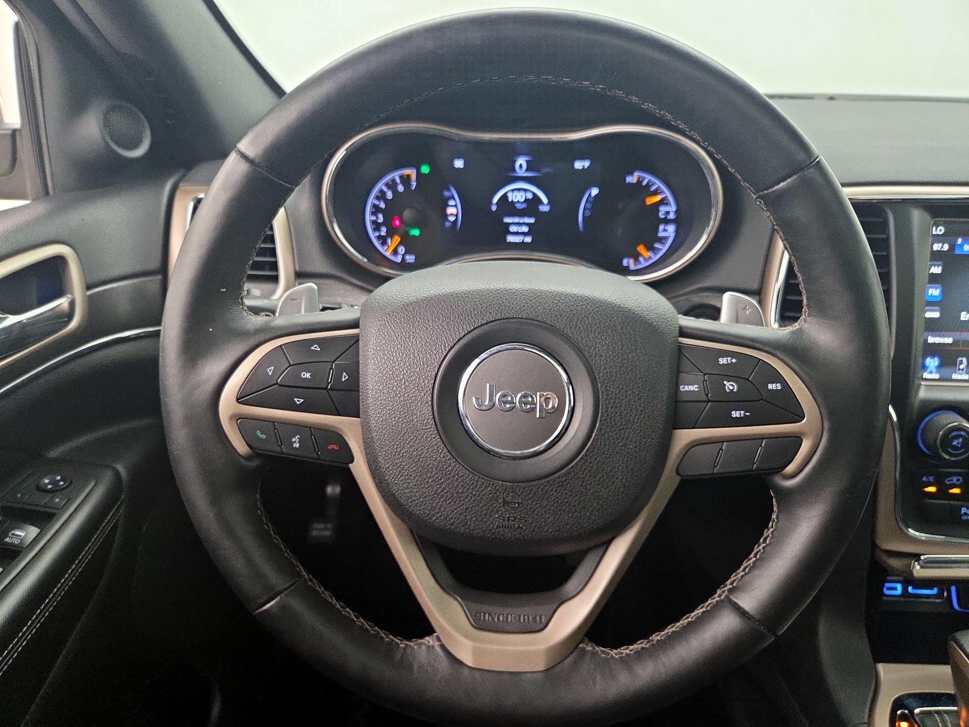 Thumbnail: 2017 Jeep Grand Cherokee - 10