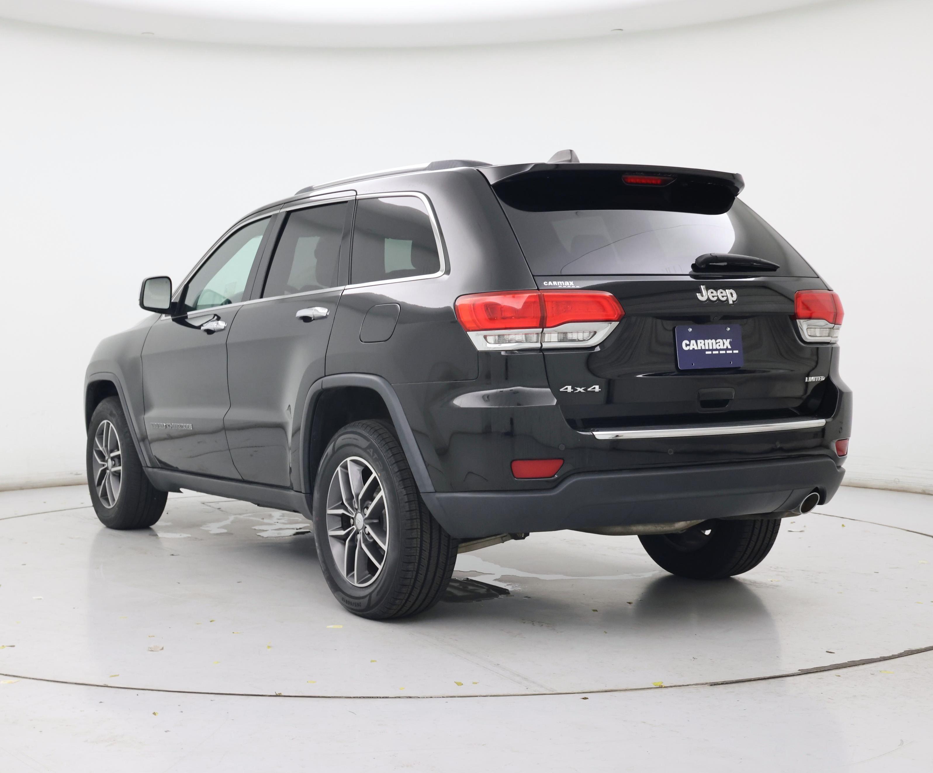 Thumbnail: 2017 Jeep Grand Cherokee - 2