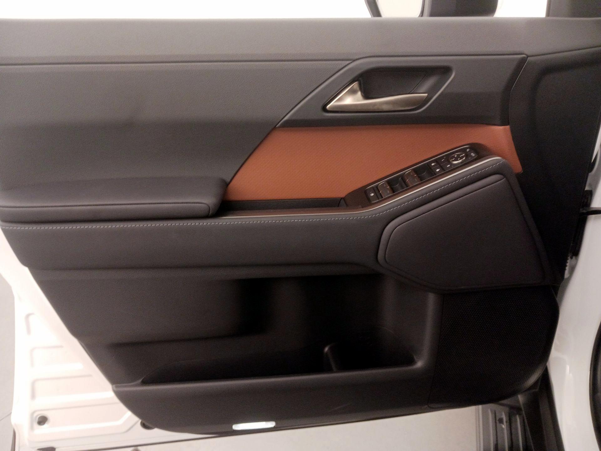 Thumbnail: 2026 Lexus GX - 12