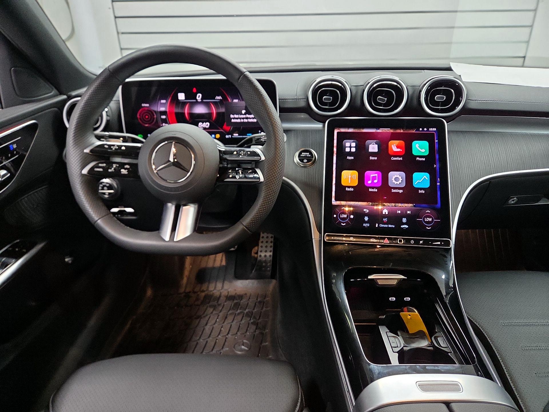 Thumbnail: 2025 Mercedes-Benz C-Class - 9