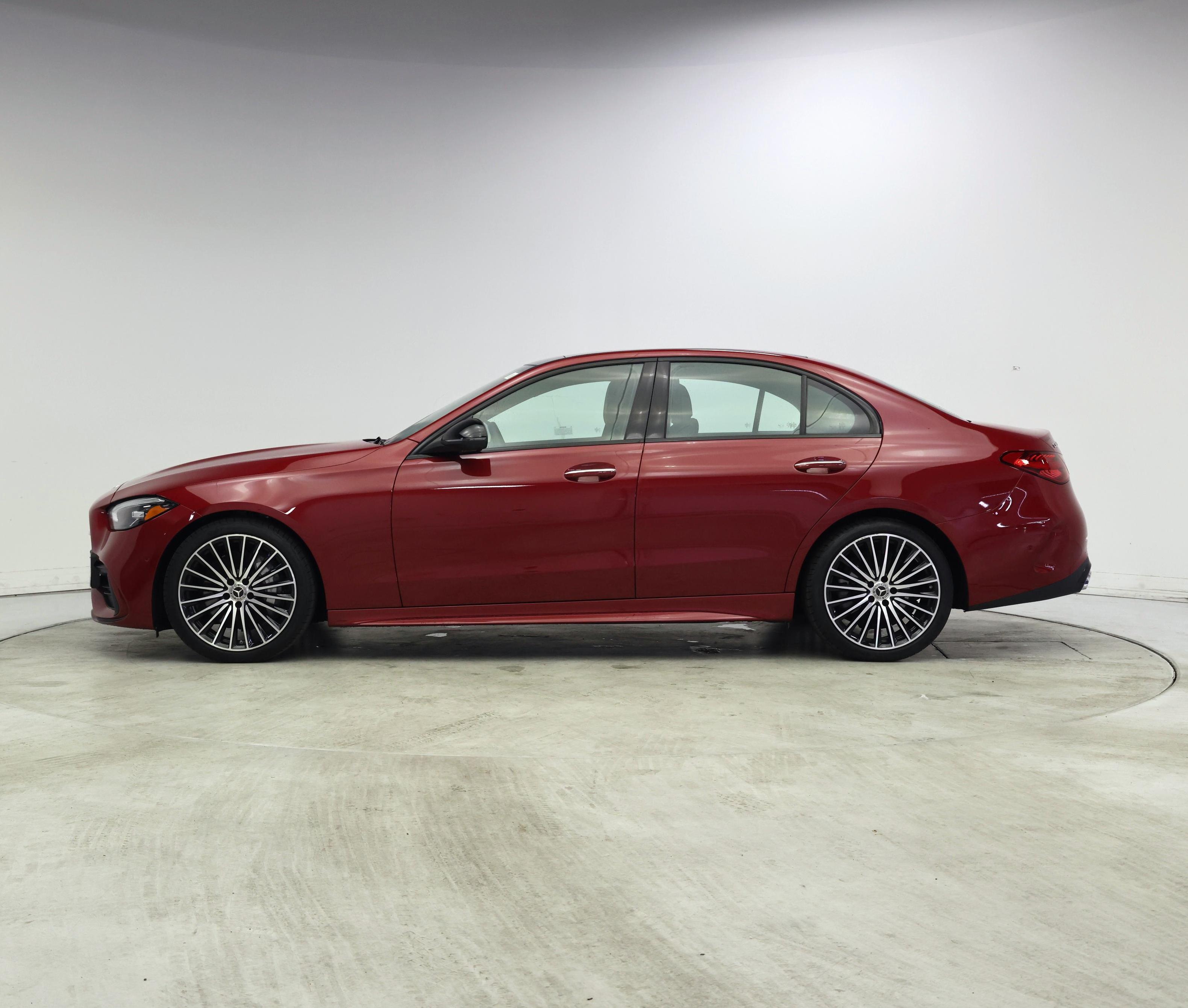 Thumbnail: 2025 Mercedes-Benz C-Class - 3