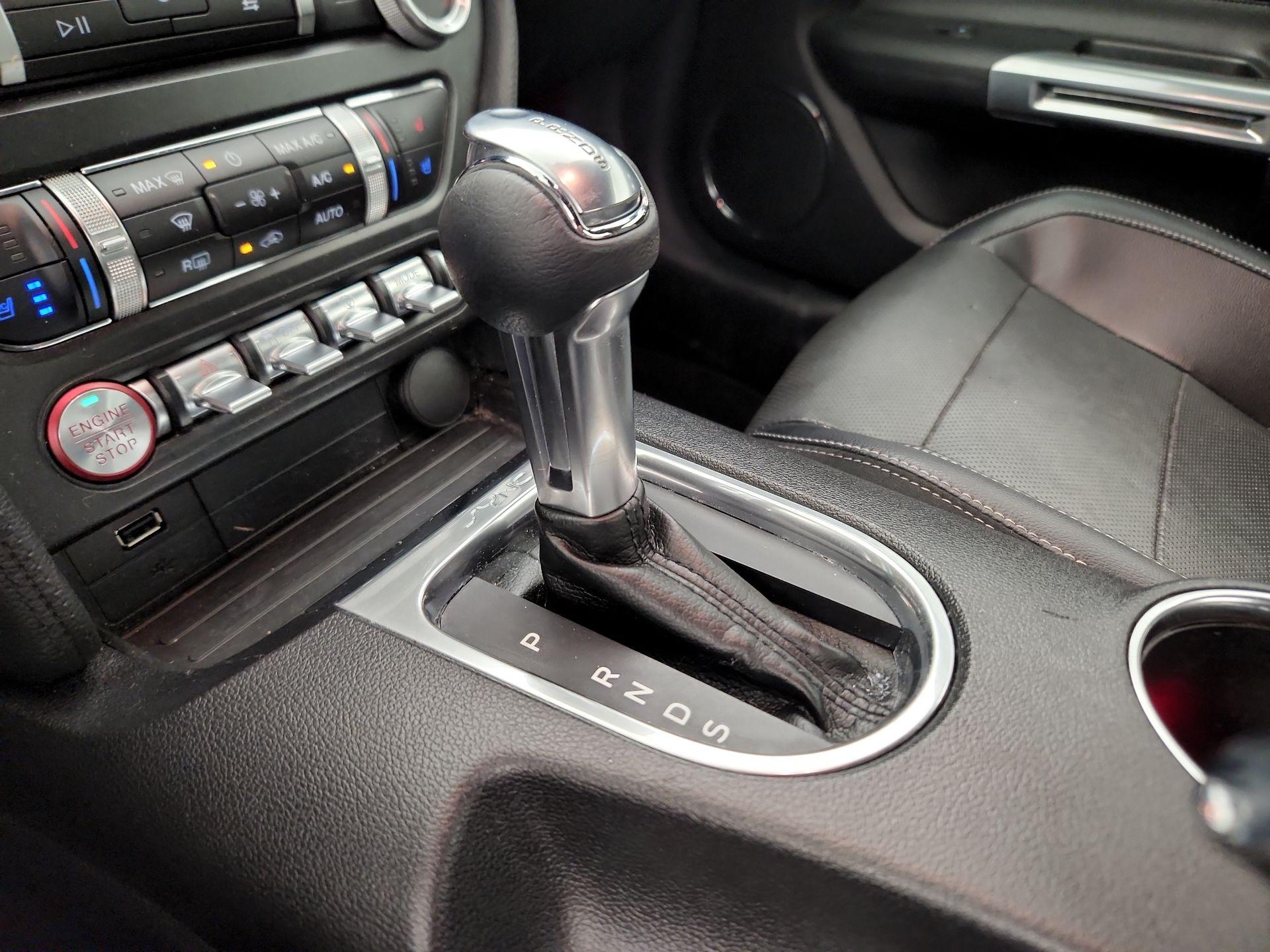 Thumbnail: 2019 Ford Mustang - 17