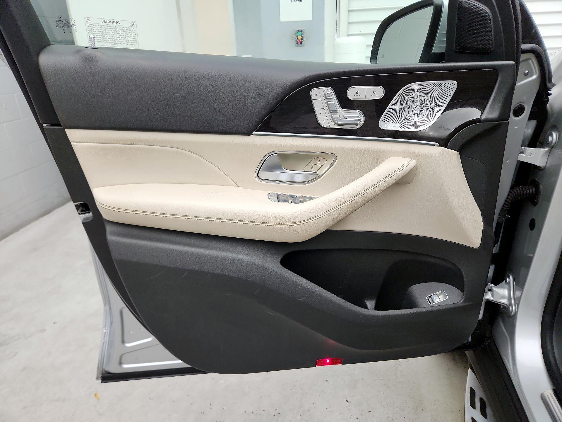 Thumbnail: 2020 Mercedes-Benz GLE - 12