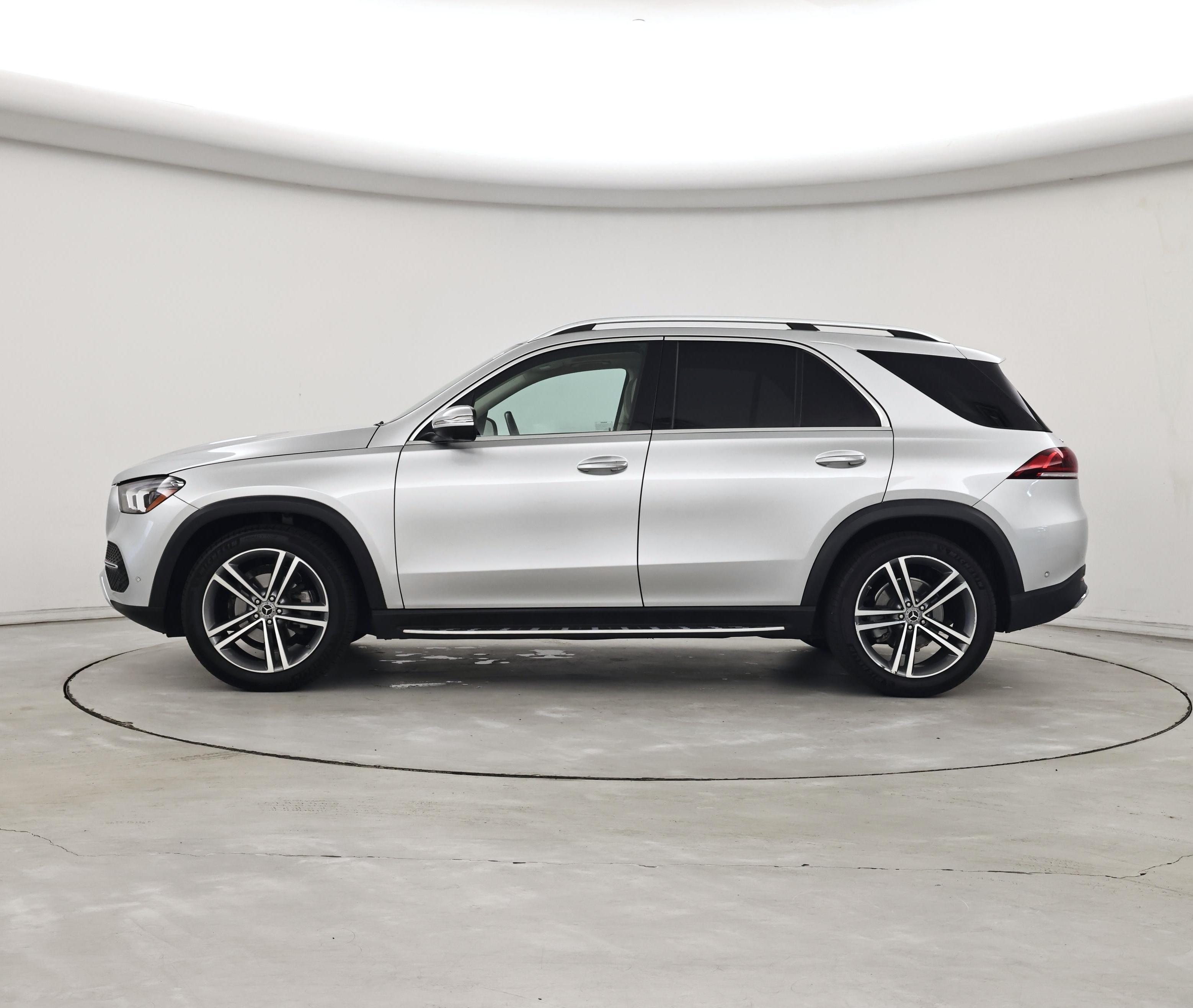 Thumbnail: 2020 Mercedes-Benz GLE - 3