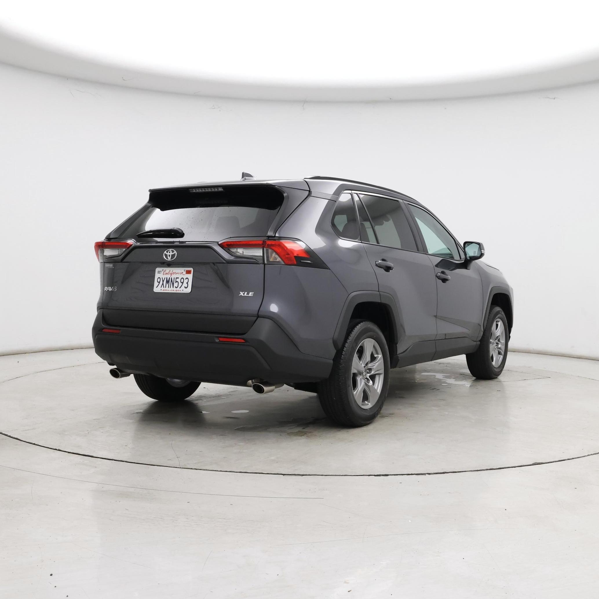 Thumbnail: 2025 Toyota RAV4 - 8