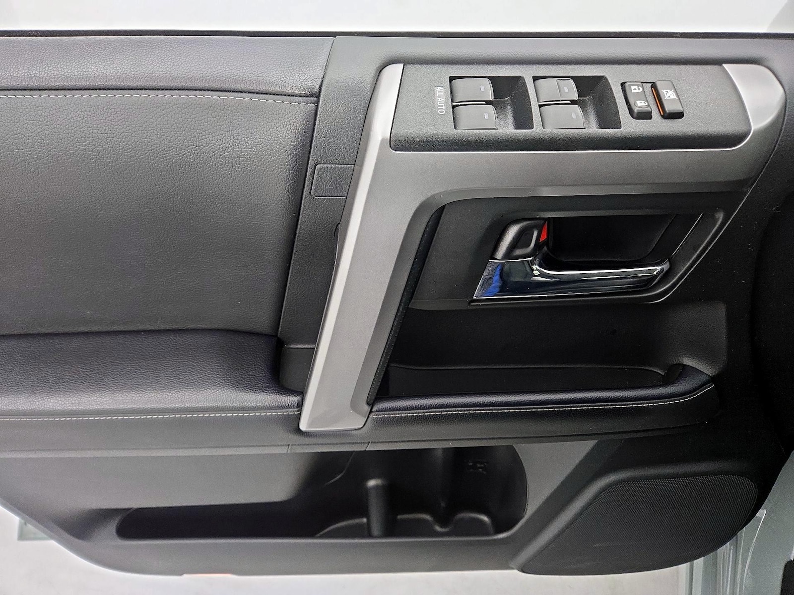 2022 Toyota 4Runner TRD Sport - Photo 13
