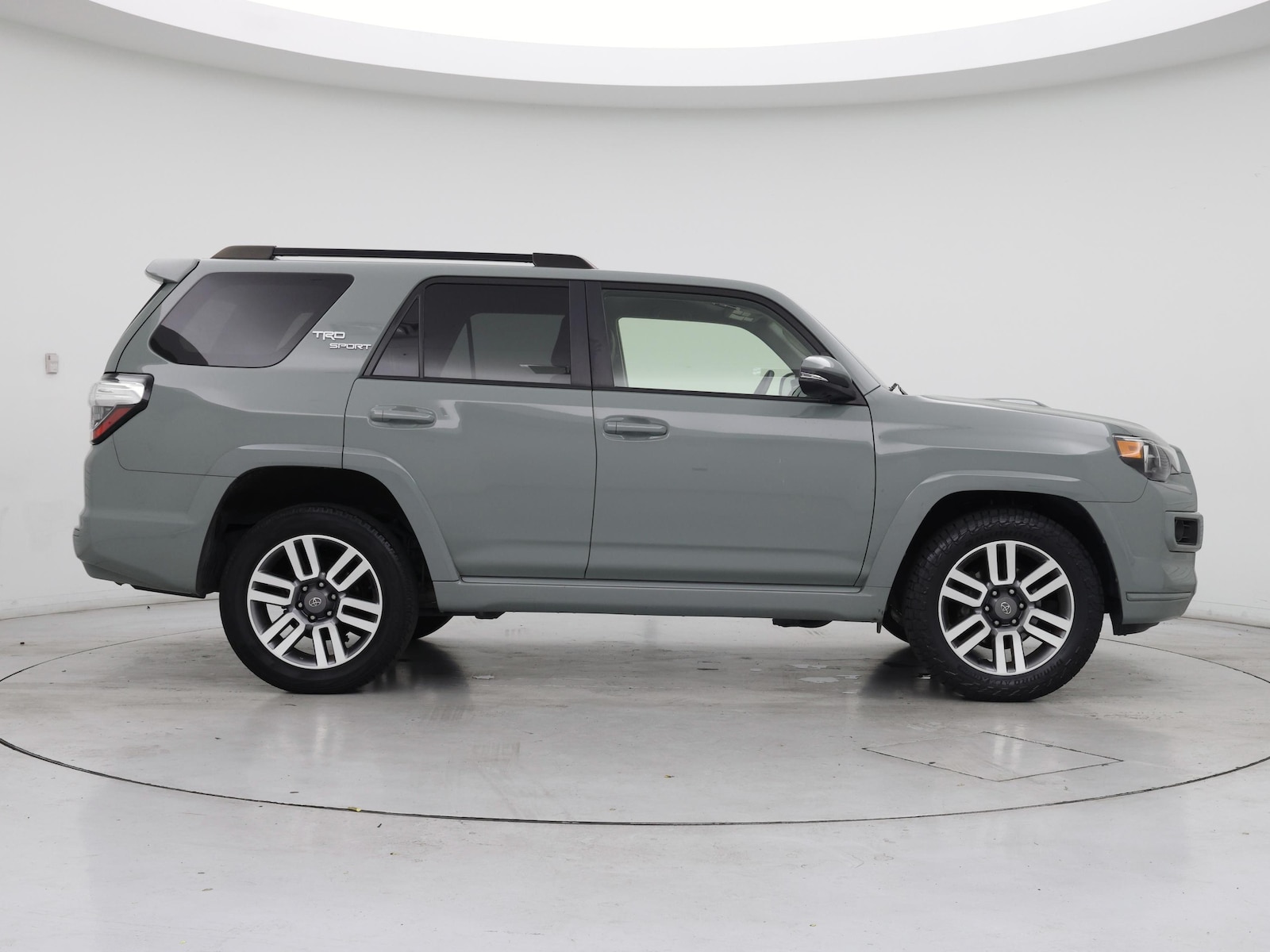 2022 Toyota 4Runner TRD Sport - Photo 8