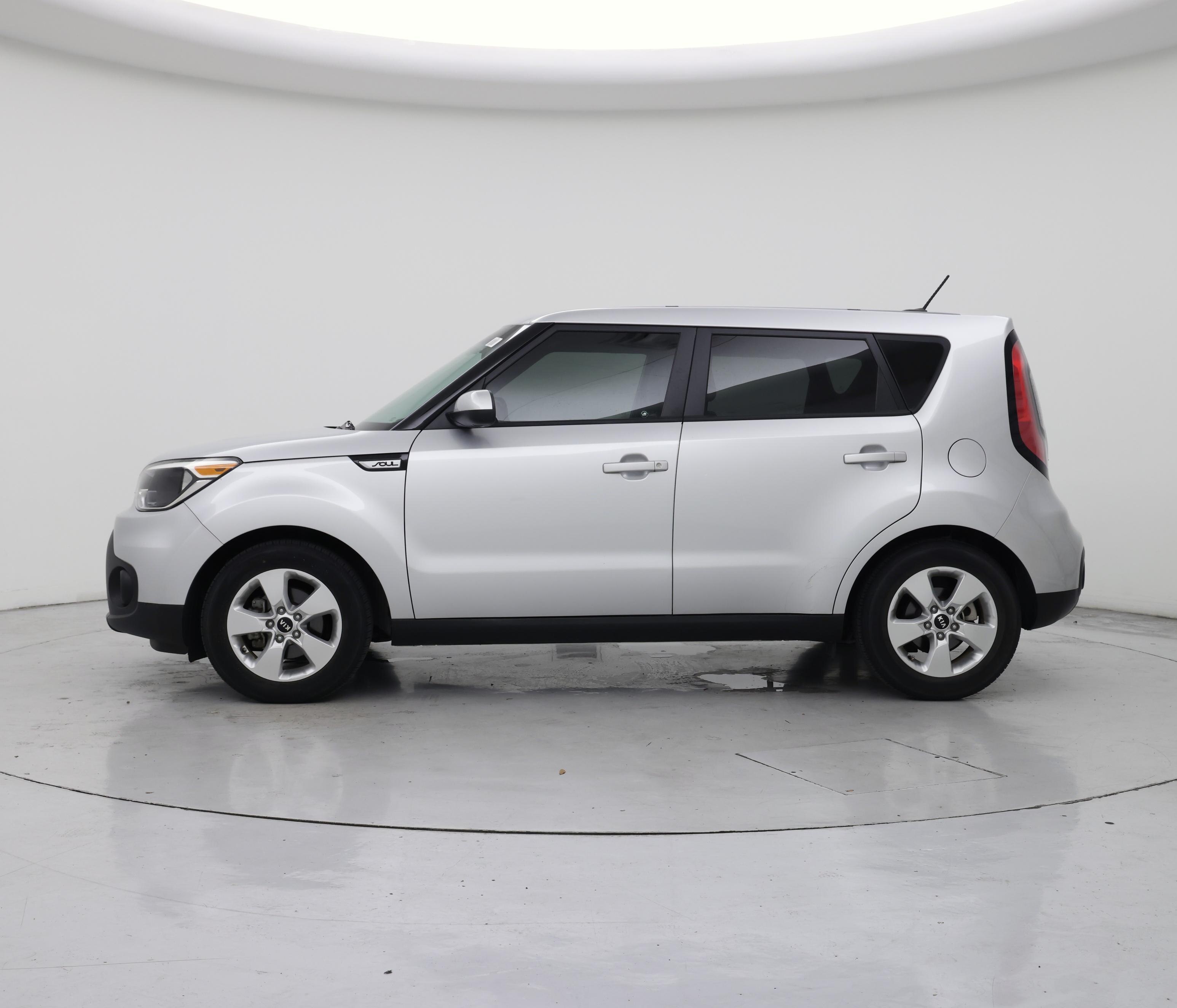 Thumbnail: 2018 Kia Soul - 3