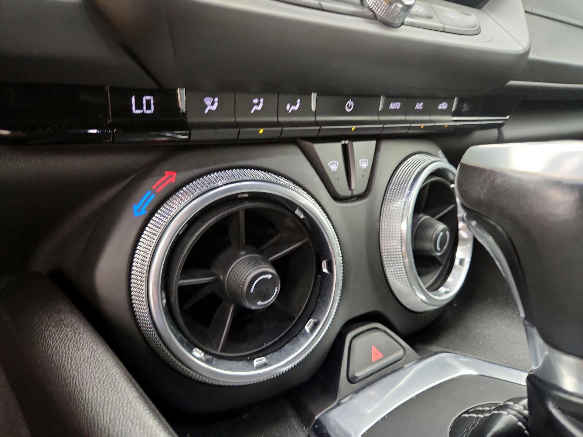 Thumbnail: 2021 Chevrolet Camaro - 16