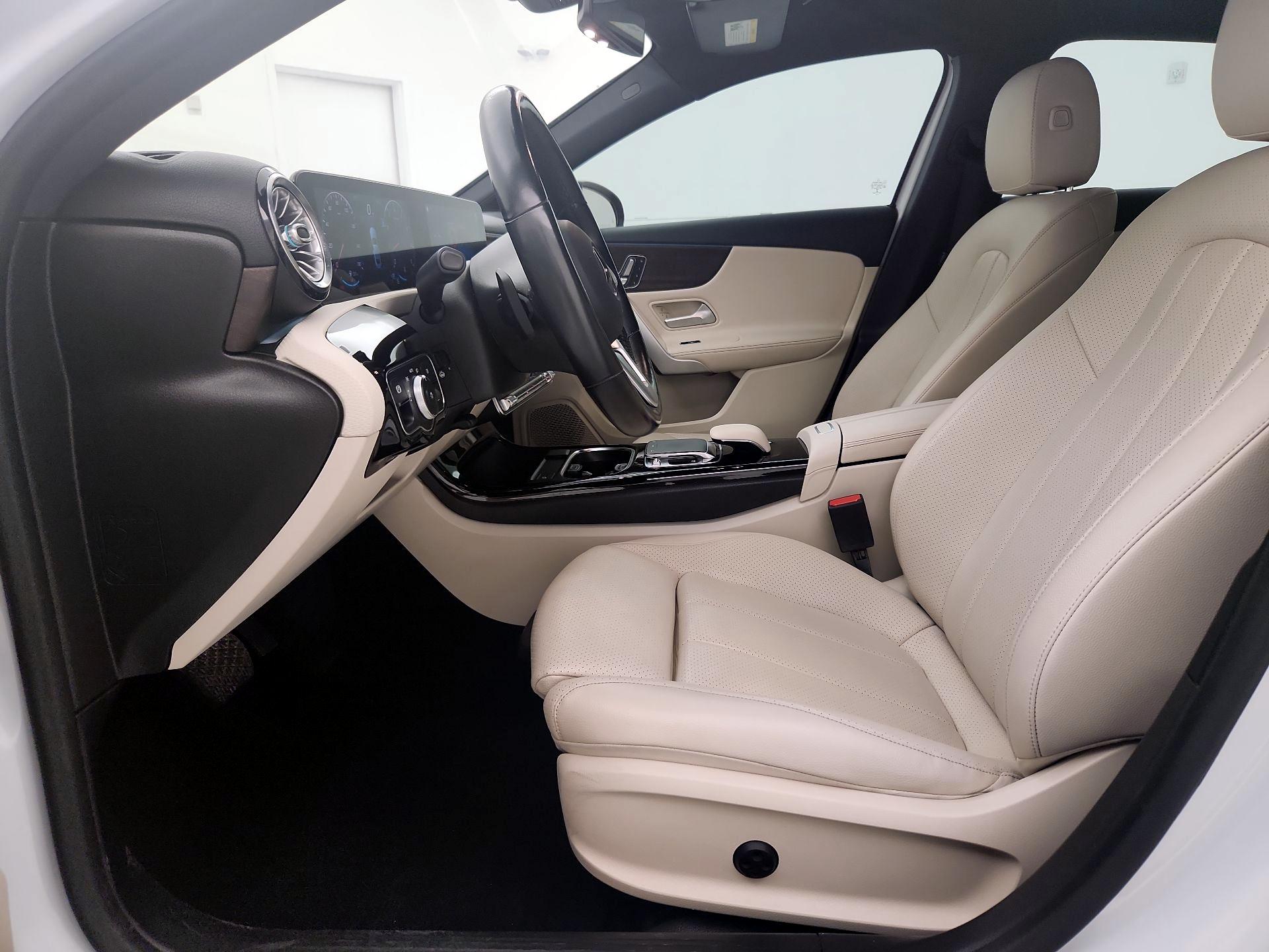 Thumbnail: 2020 Mercedes-Benz A-Class - 11