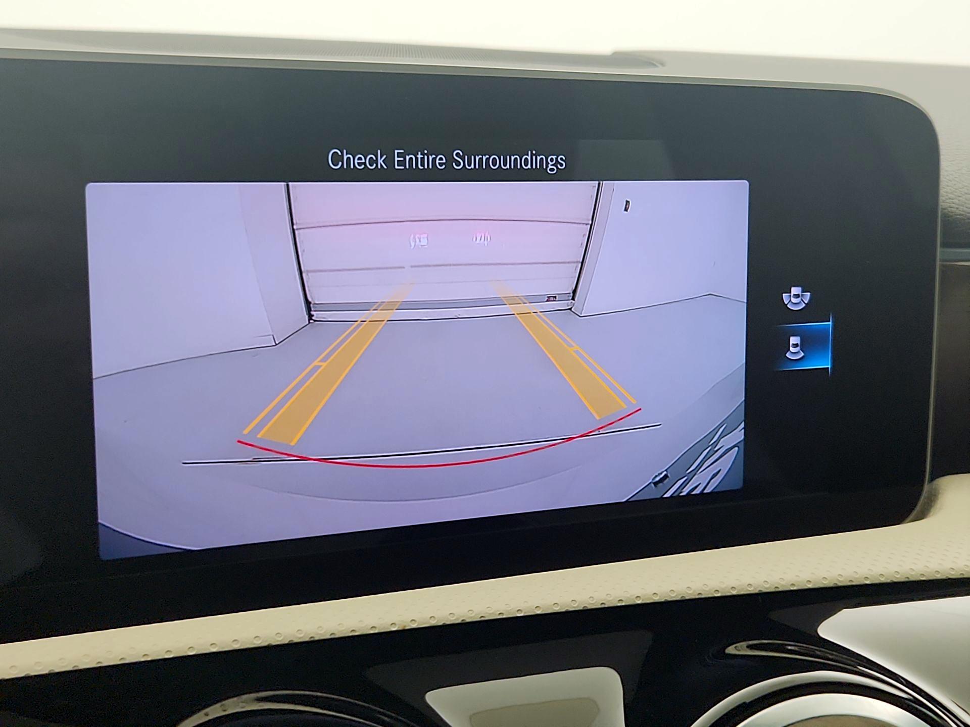 Thumbnail: 2020 Mercedes-Benz A-Class - 14