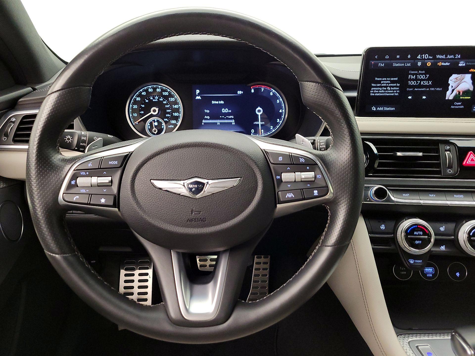 Thumbnail: 2023 Genesis G70 - 10