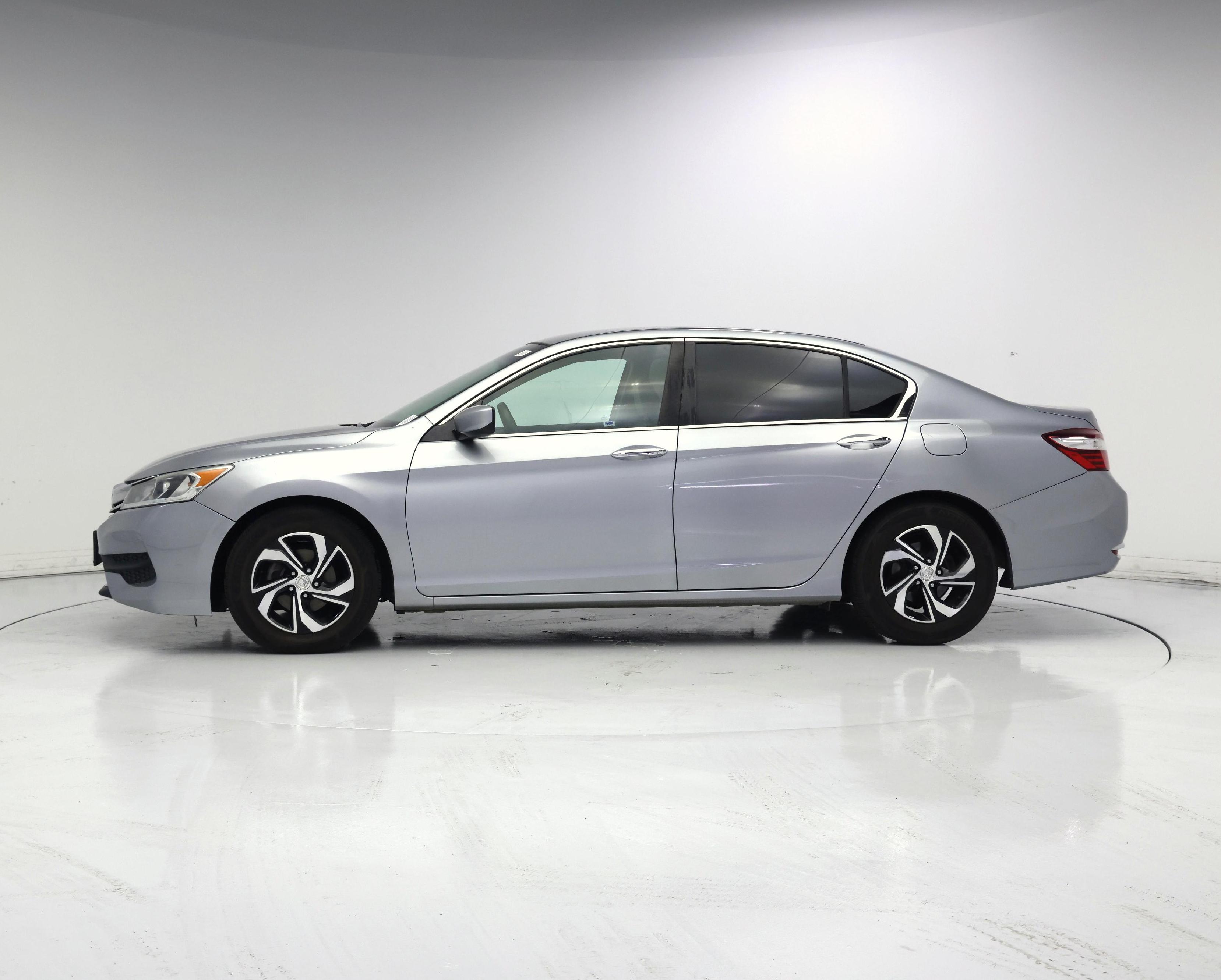 Thumbnail: 2017 Honda Accord - 3