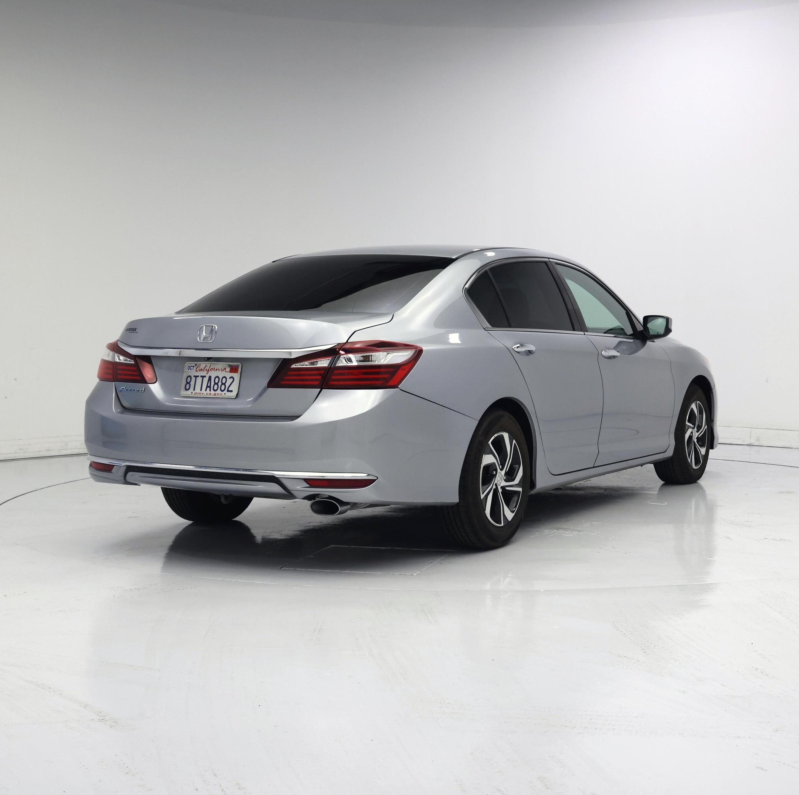 Thumbnail: 2017 Honda Accord - 8