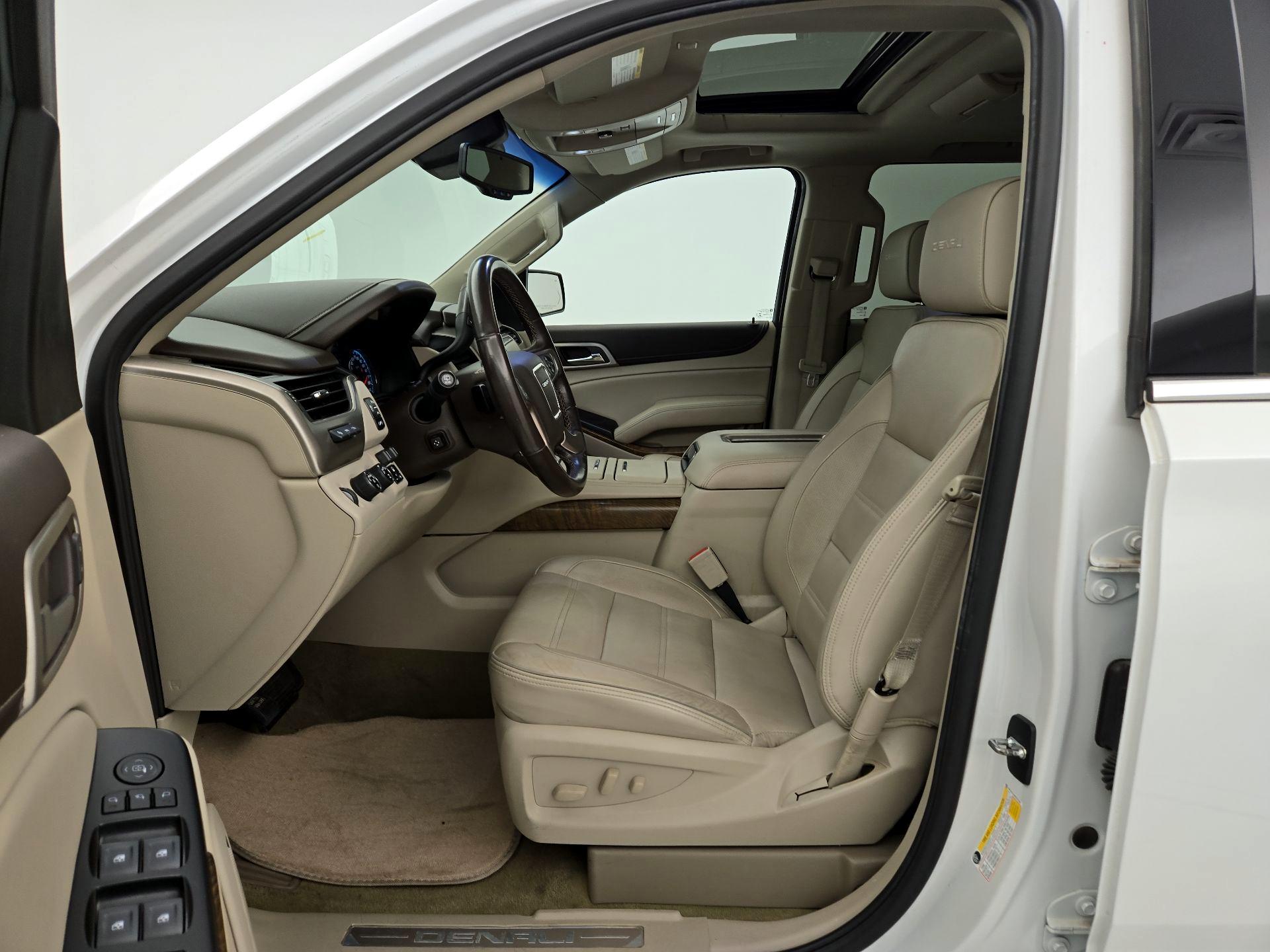 Thumbnail: 2019 GMC Yukon - 11