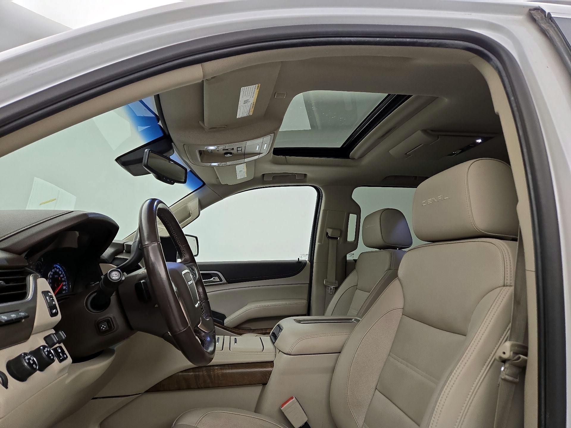 Thumbnail: 2019 GMC Yukon - 20