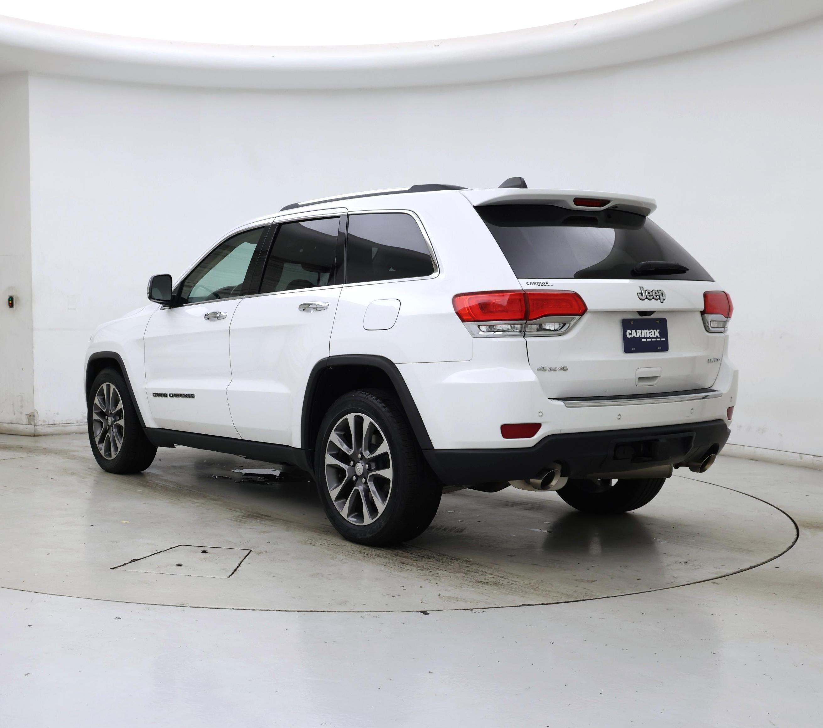 Thumbnail: 2018 Jeep Grand Cherokee - 2