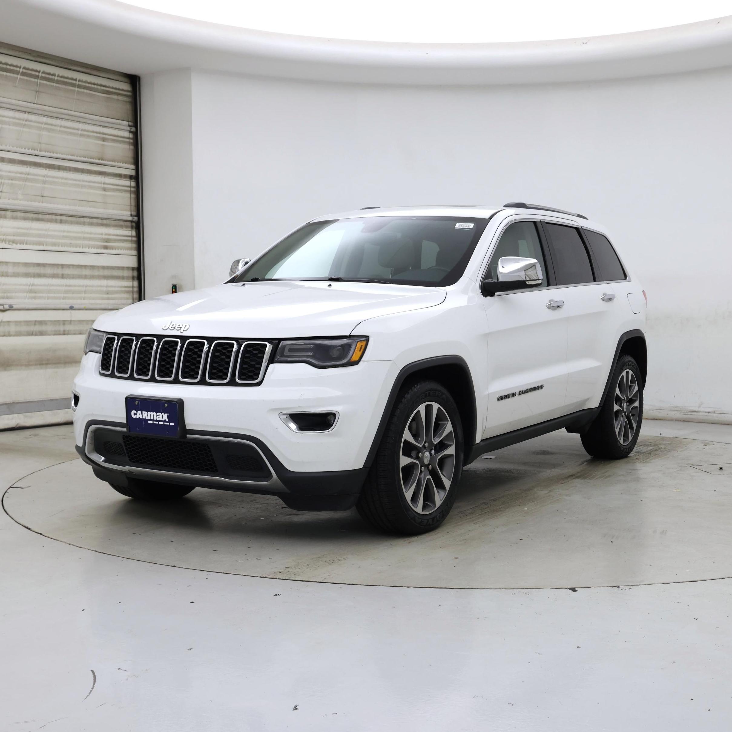 Thumbnail: 2018 Jeep Grand Cherokee - 4