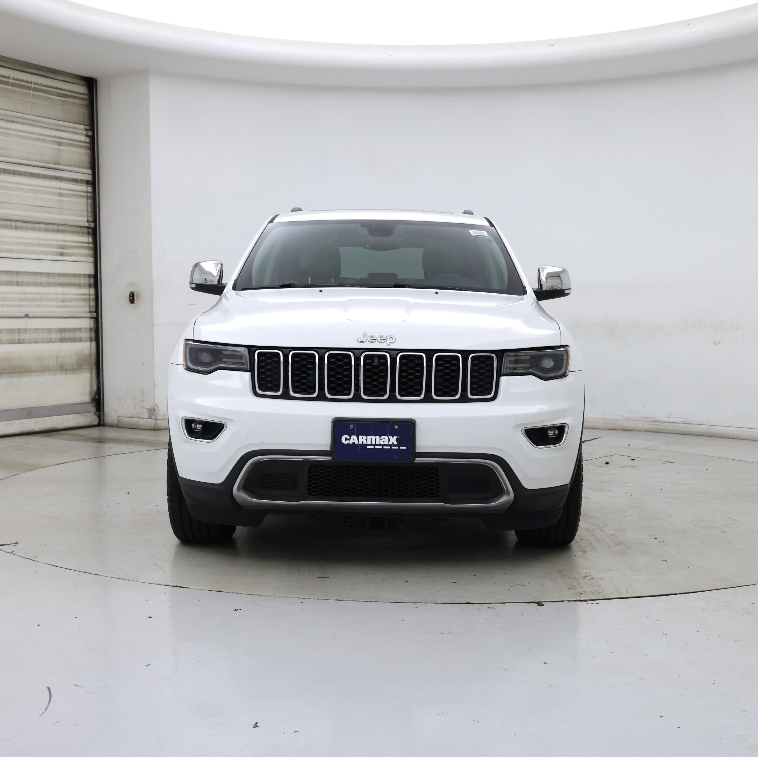 Thumbnail: 2018 Jeep Grand Cherokee - 5