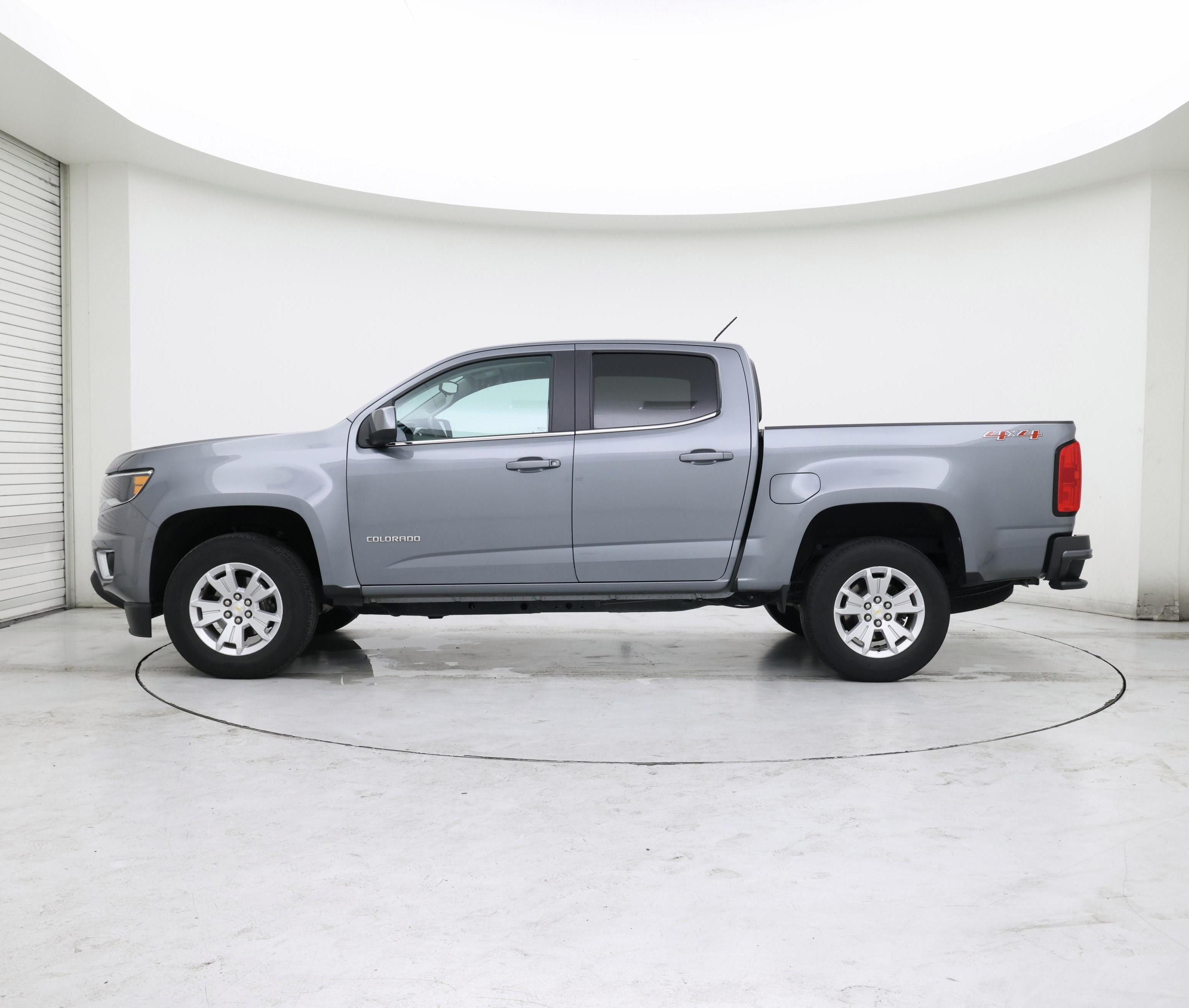 Thumbnail: 2018 Chevrolet Colorado - 3