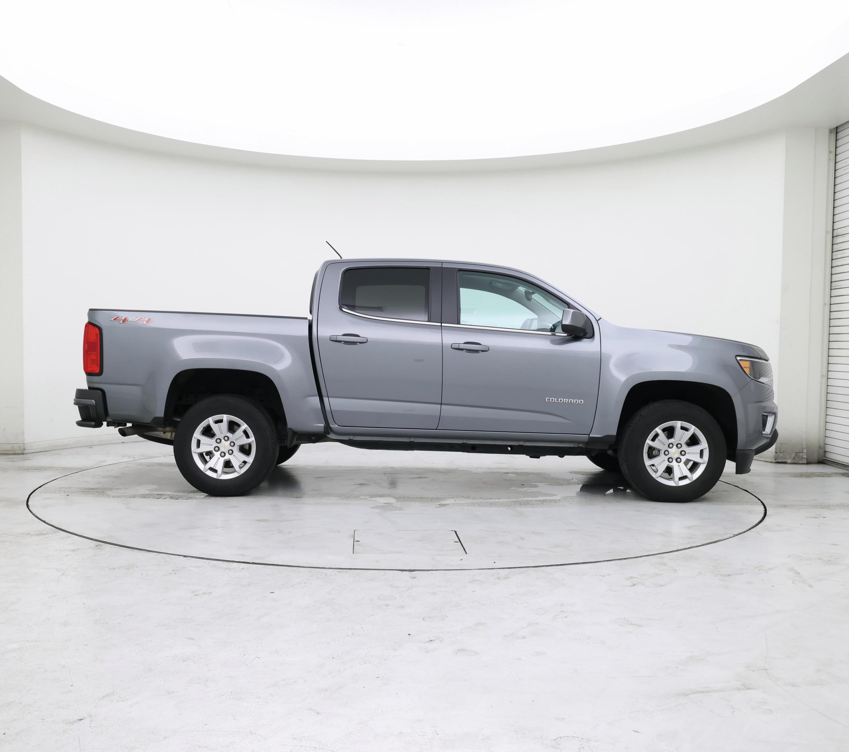Thumbnail: 2018 Chevrolet Colorado - 7
