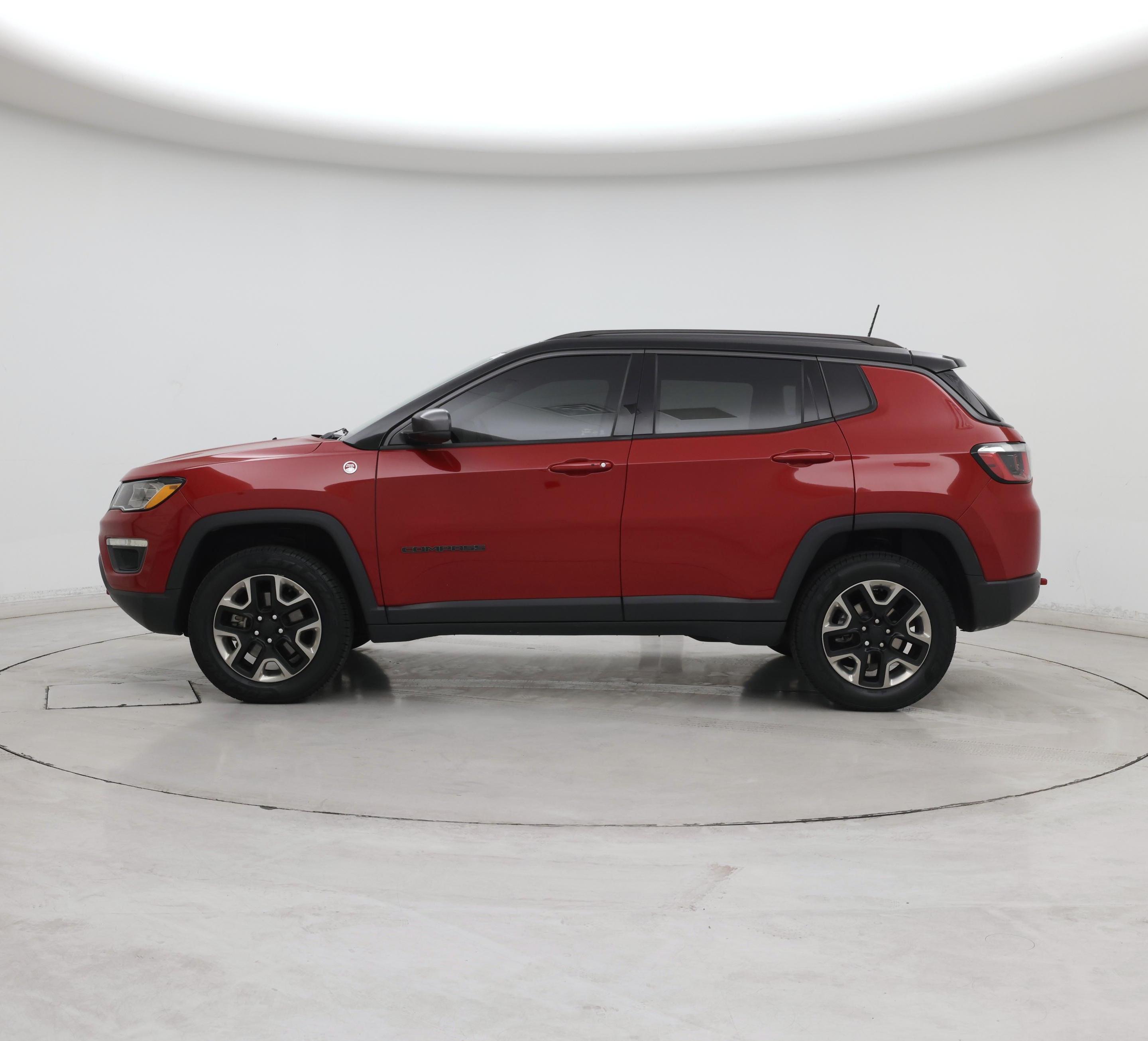 Thumbnail: 2018 Jeep Compass - 3