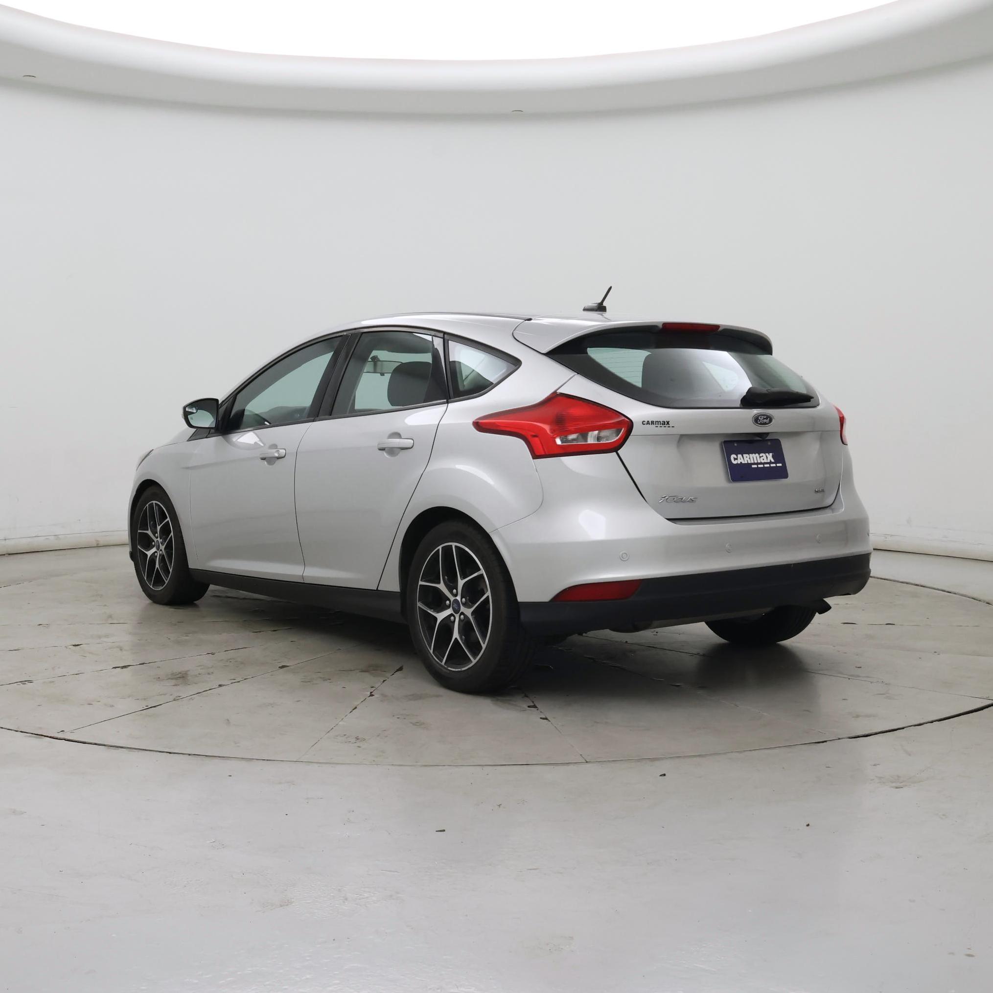Thumbnail: 2017 Ford Focus - 2