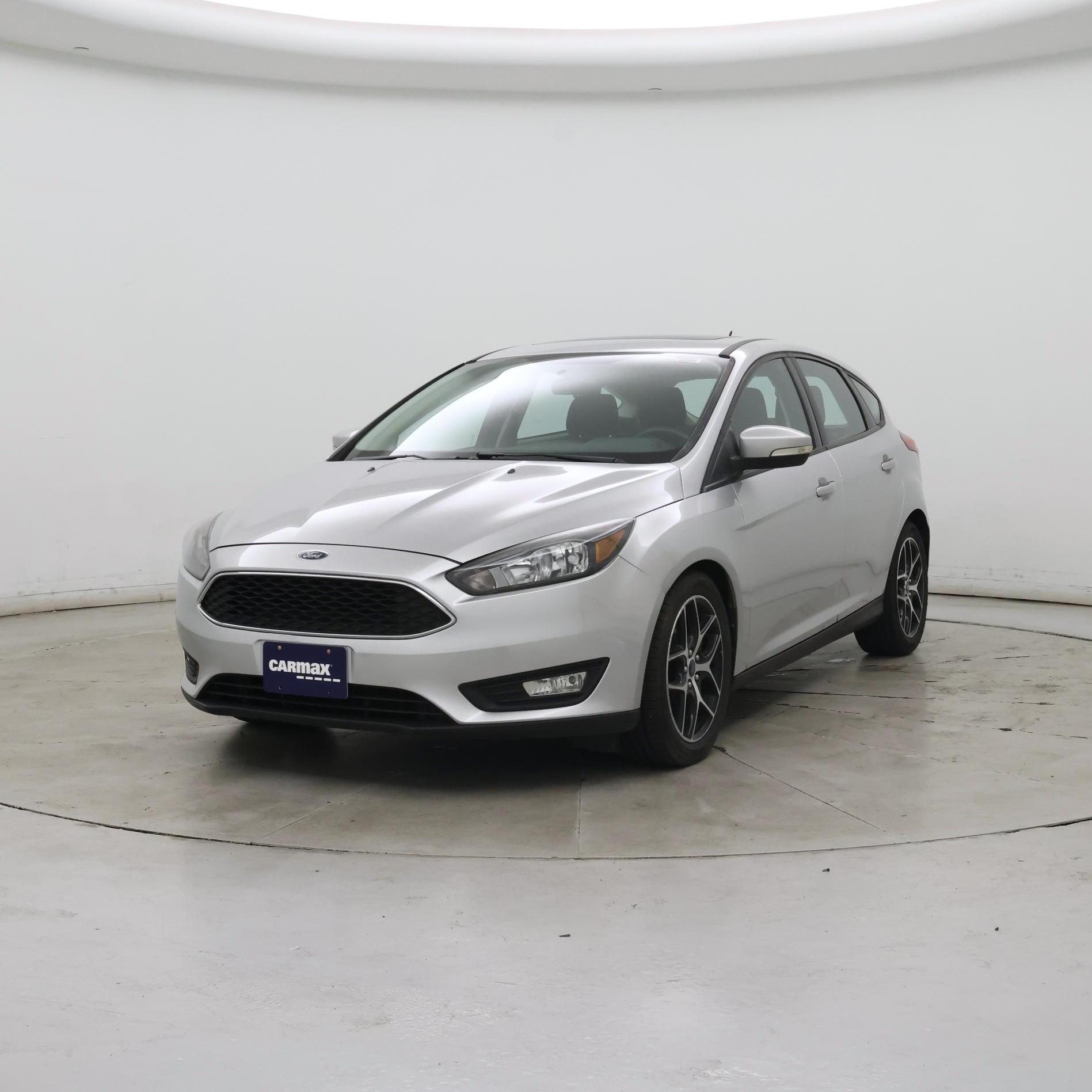 Thumbnail: 2017 Ford Focus - 4