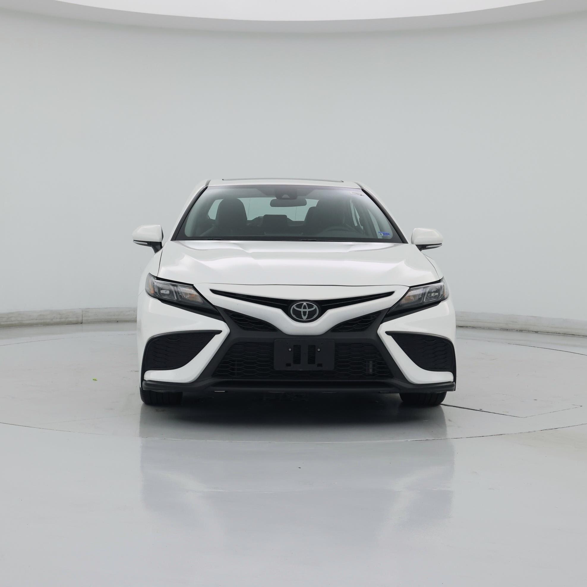 Thumbnail: 2023 Toyota Camry - 5
