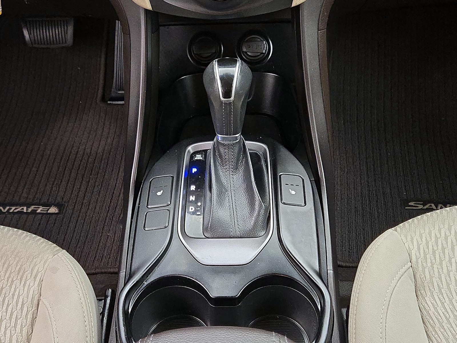 2014 Hyundai Santa Fe Sport - Photo 17