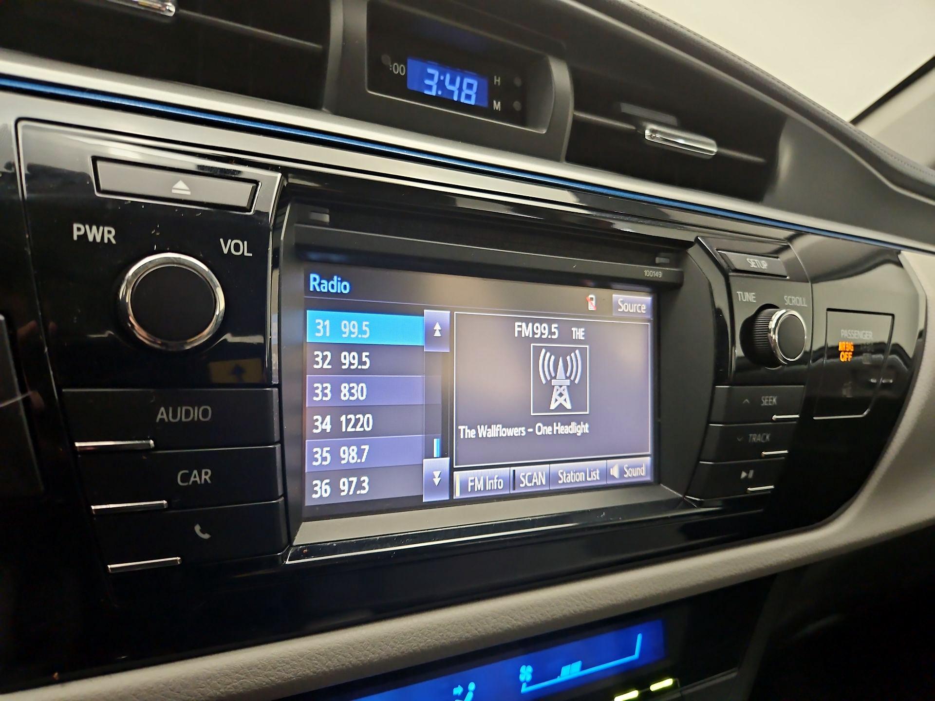 Thumbnail: 2014 Toyota Corolla - 15