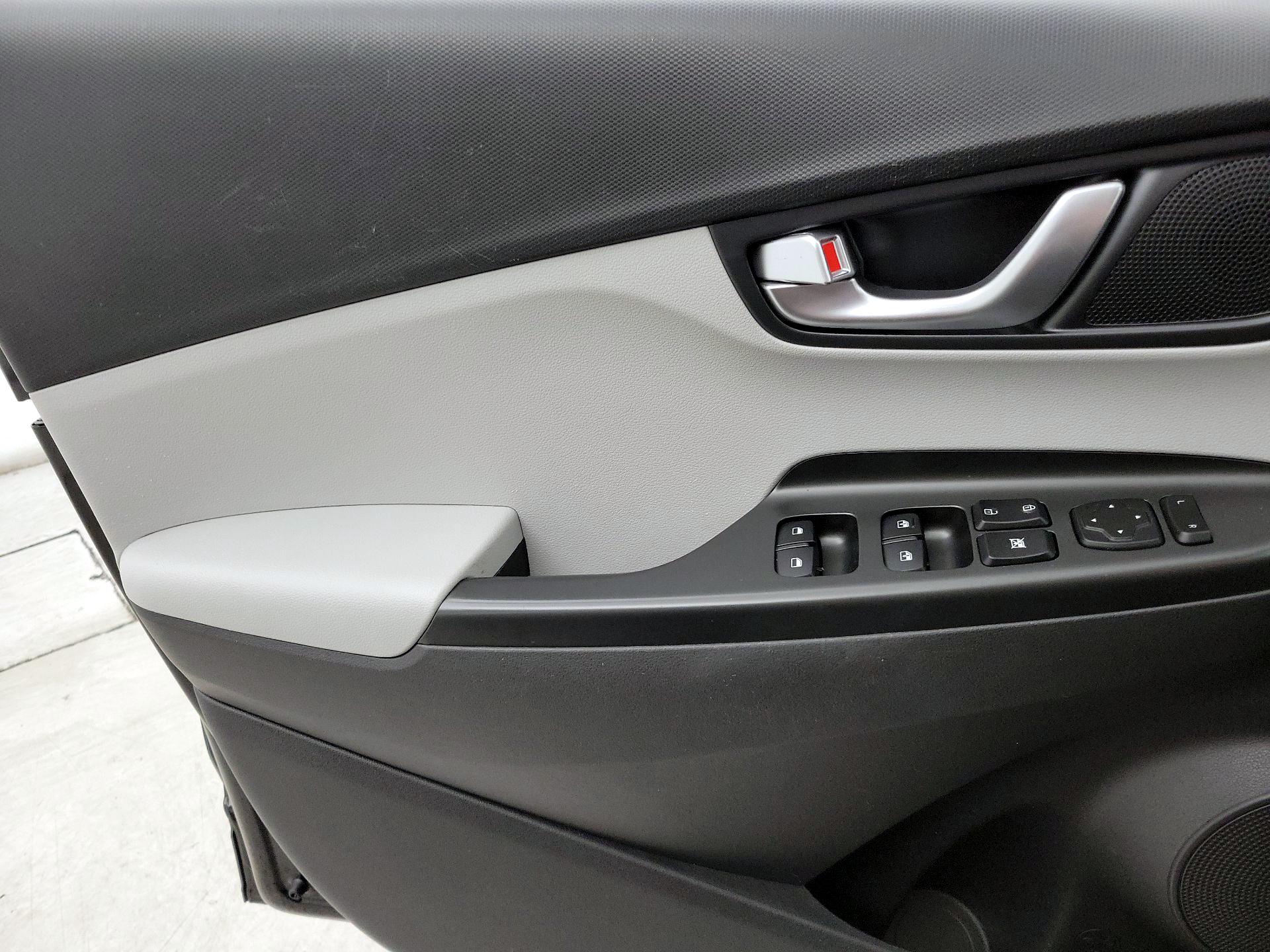 Thumbnail: 2023 Hyundai Kona - 12