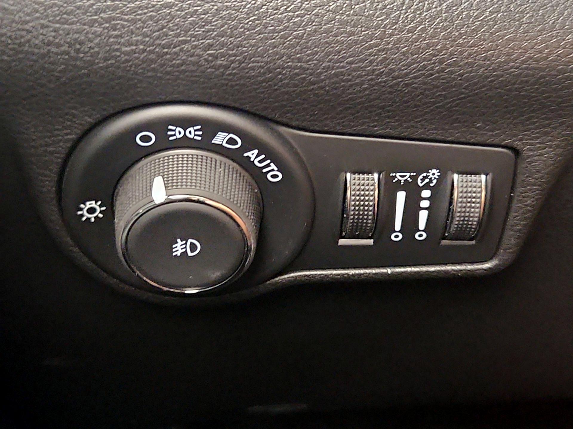 Thumbnail: 2024 Jeep Compass - 13