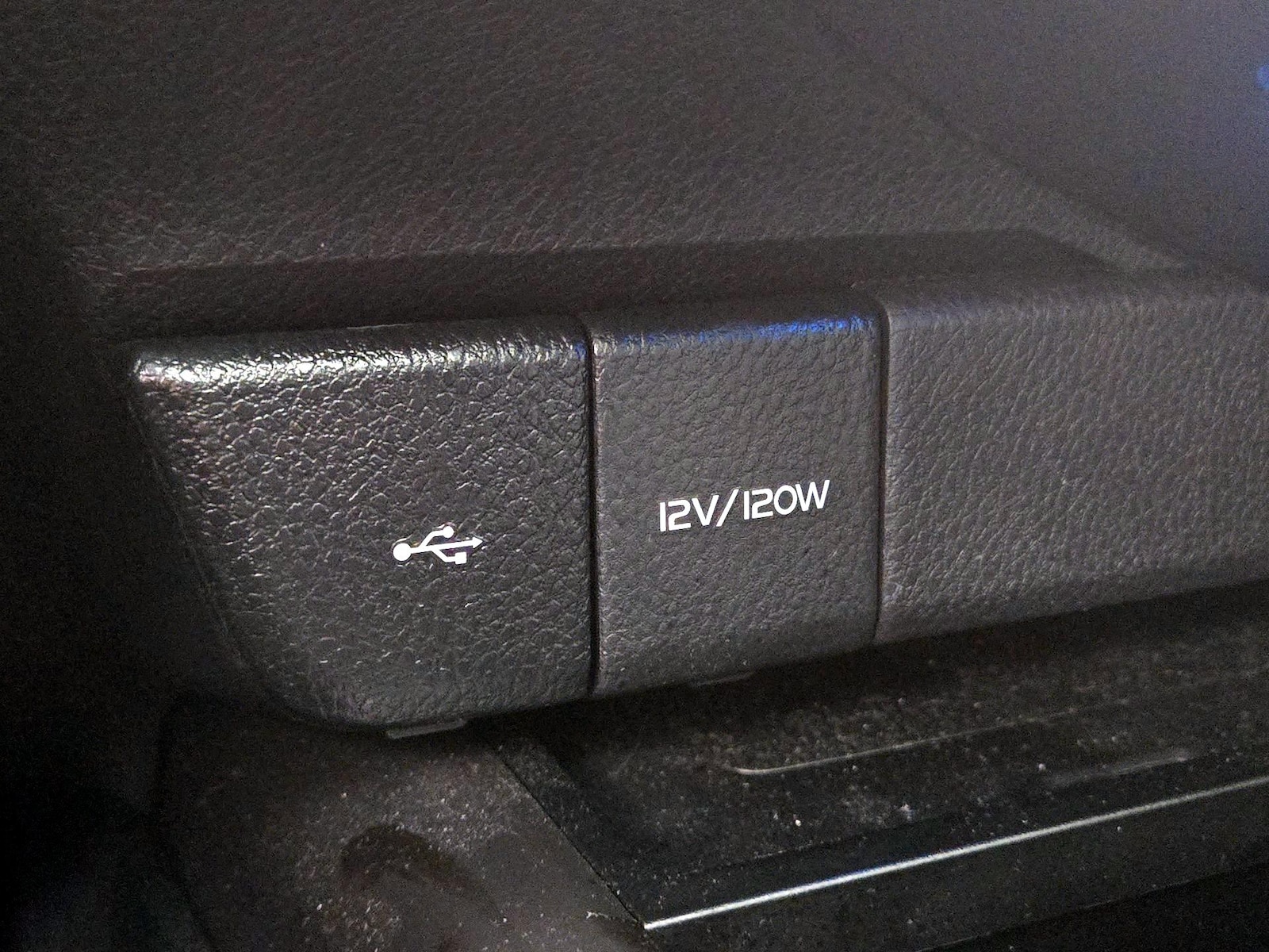 2021 Toyota Camry XSE - Photo 20