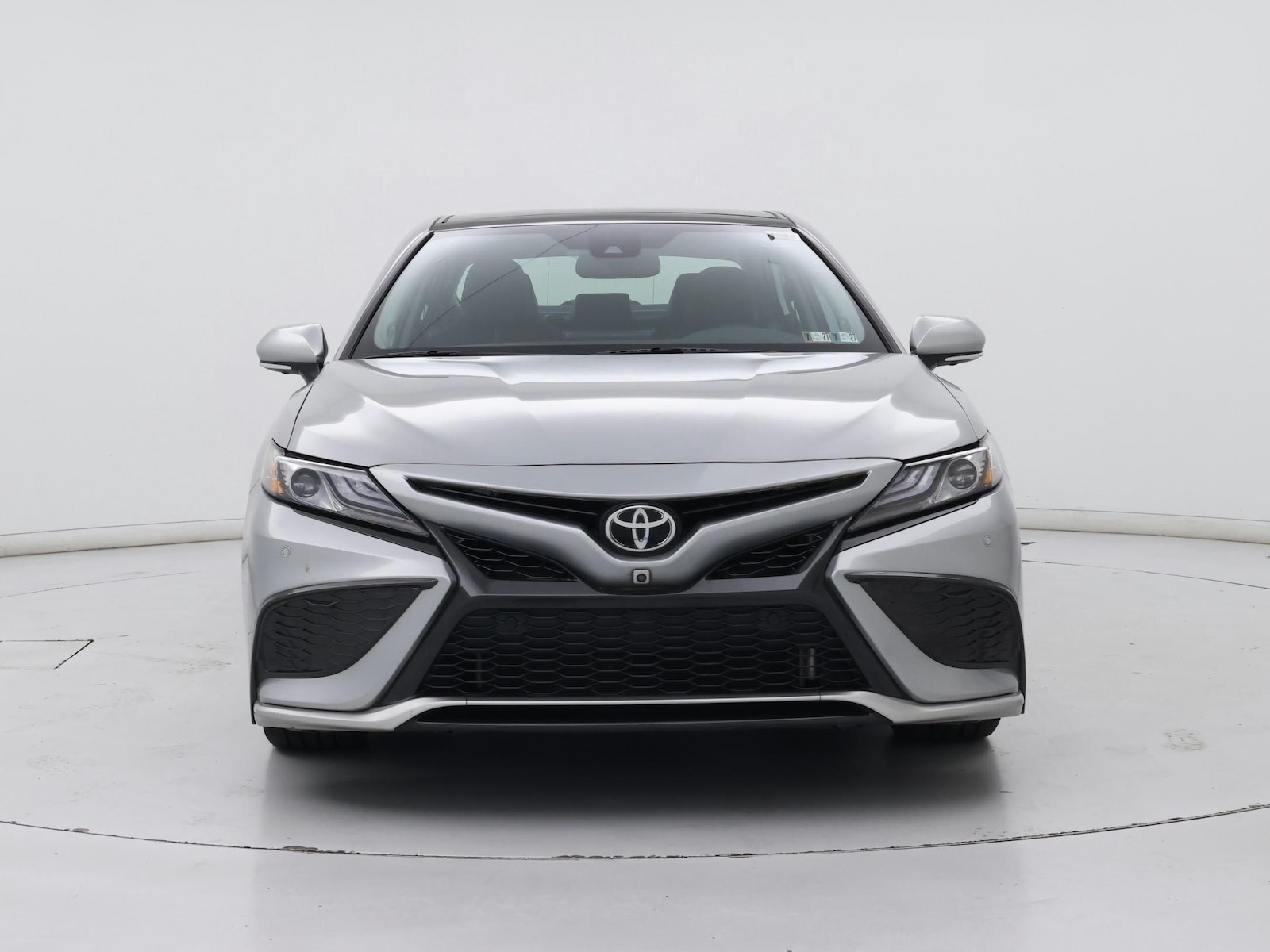 2021 Toyota Camry XSE - Photo 6
